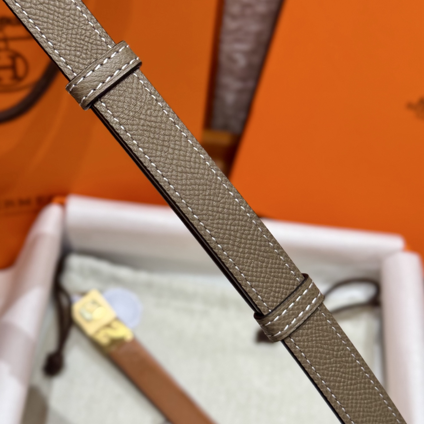 H家新款女款調節腰帶 - Epsom小牛皮と镀金kelly皮带扣