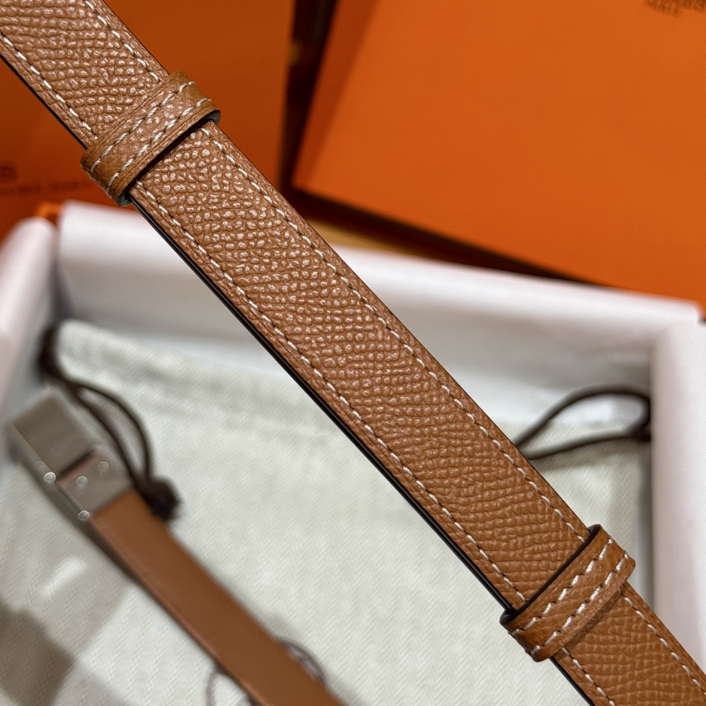 H家新款女款調節腰帶 Epsom小牛皮製・自由調整可能