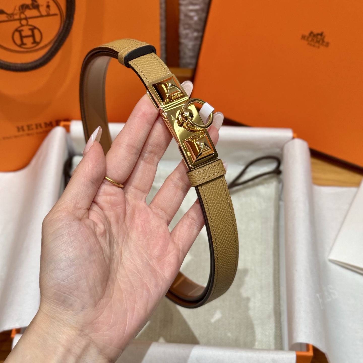 H家新款女款调节腰带 Epsom小牛皮製・自由調節可能