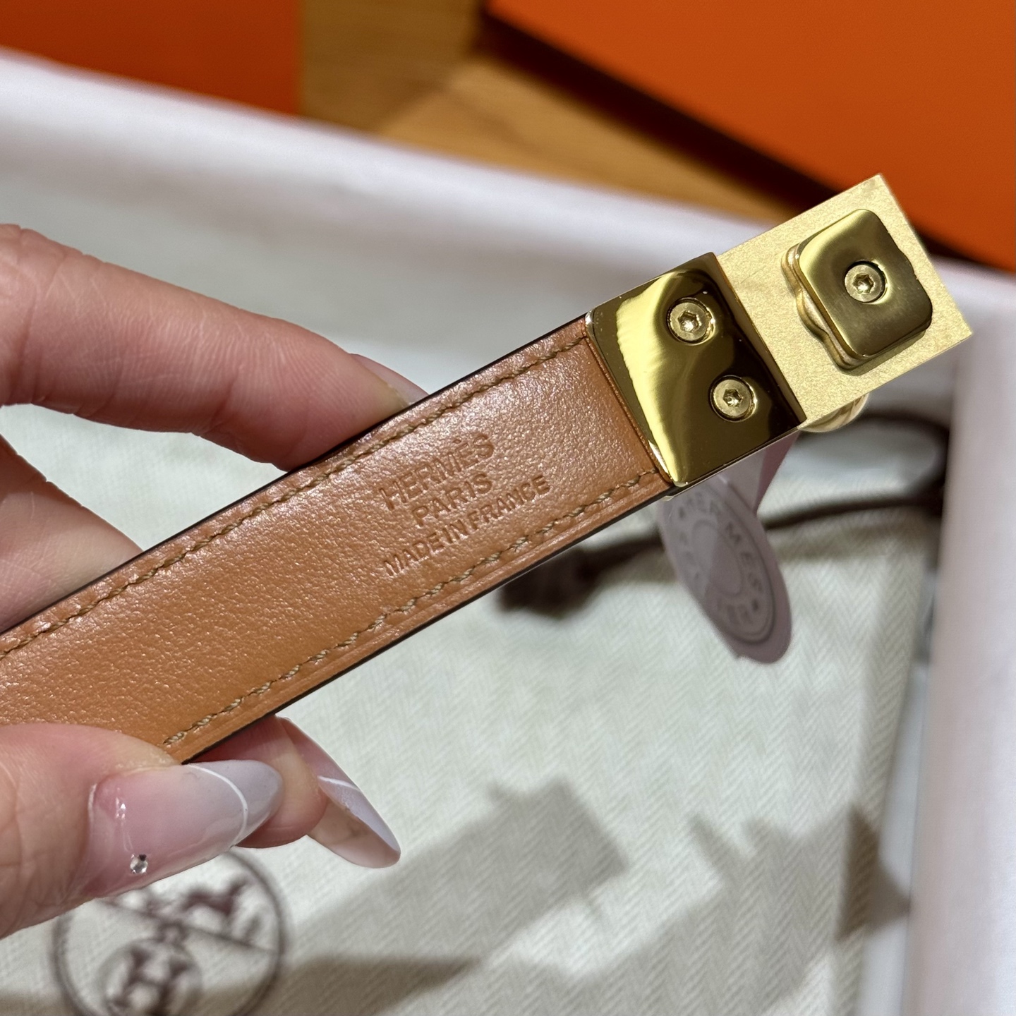 H家新款女款調節腰帯 Epsom小牛皮製・自由調整可能