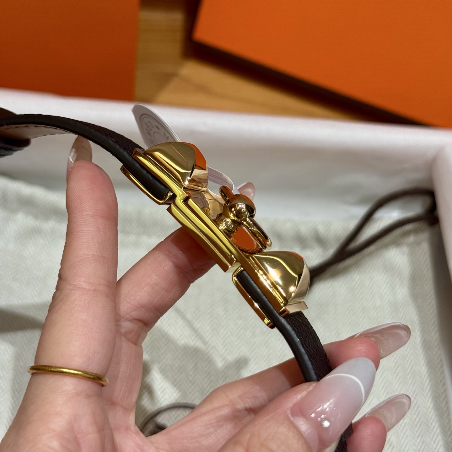 H家新款女款調節腰帯 Epsom小牛皮製・自由調整可能