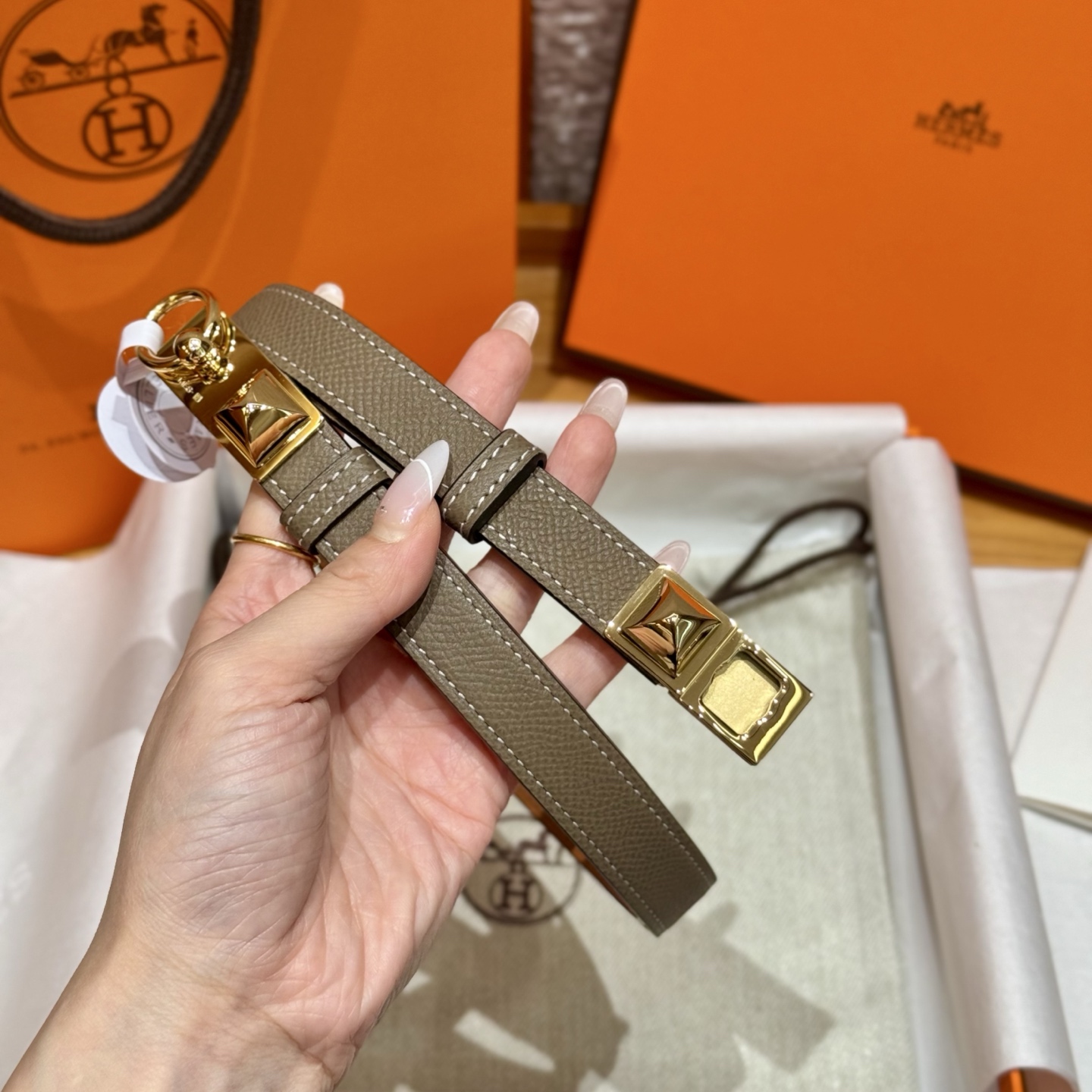 H家新款女款調節腰帶 - Epsom小牛皮と镀金kelly皮带扣