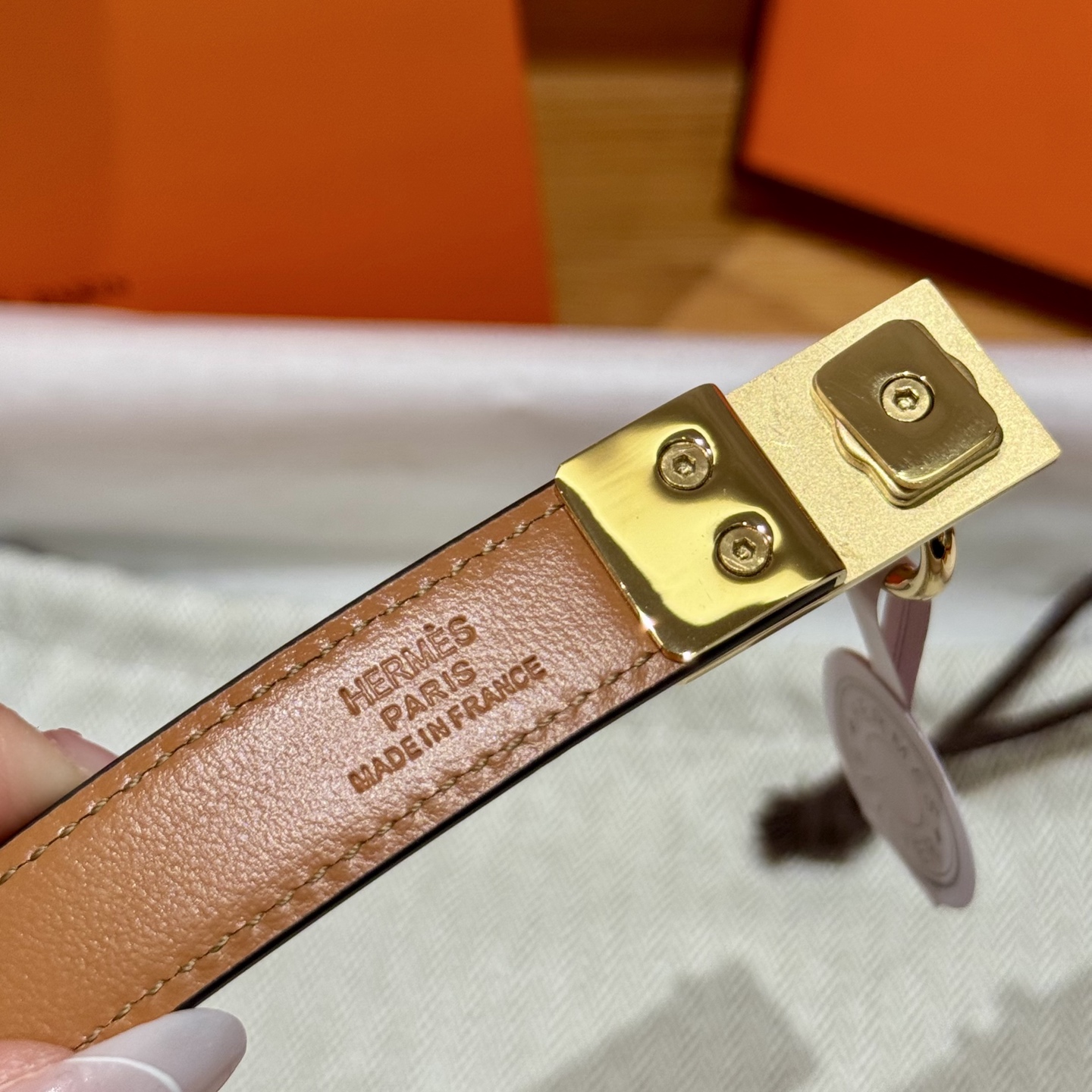 H家新款女款调节腰带 Epsom小牛皮製・自由調節可能