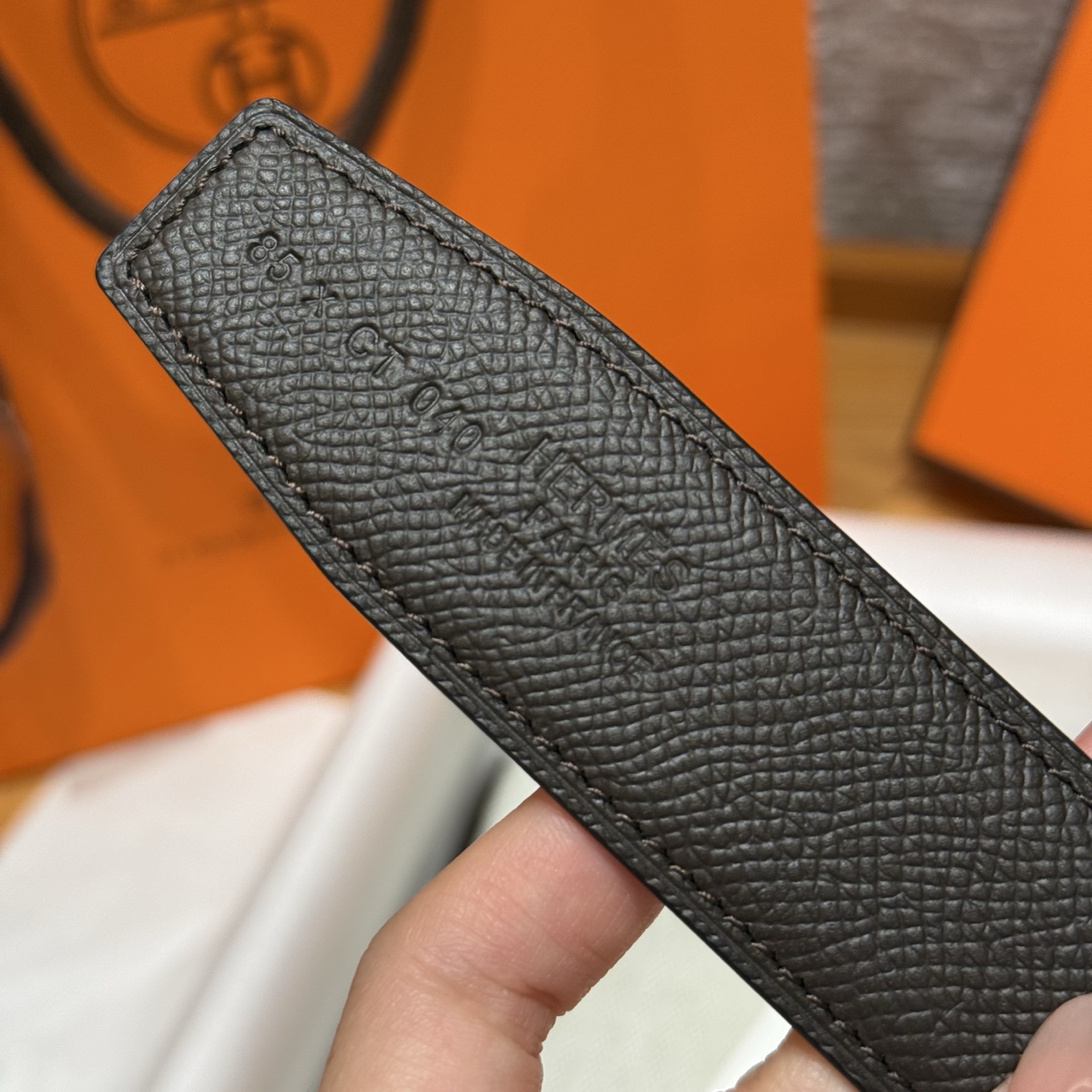 H家男款腰带 - 高級感溢れるリバーシブルデザイン