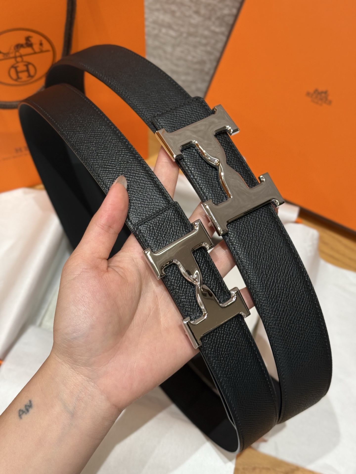 H家男款腰带 - オリジナルデザインのリバーシブルベルト