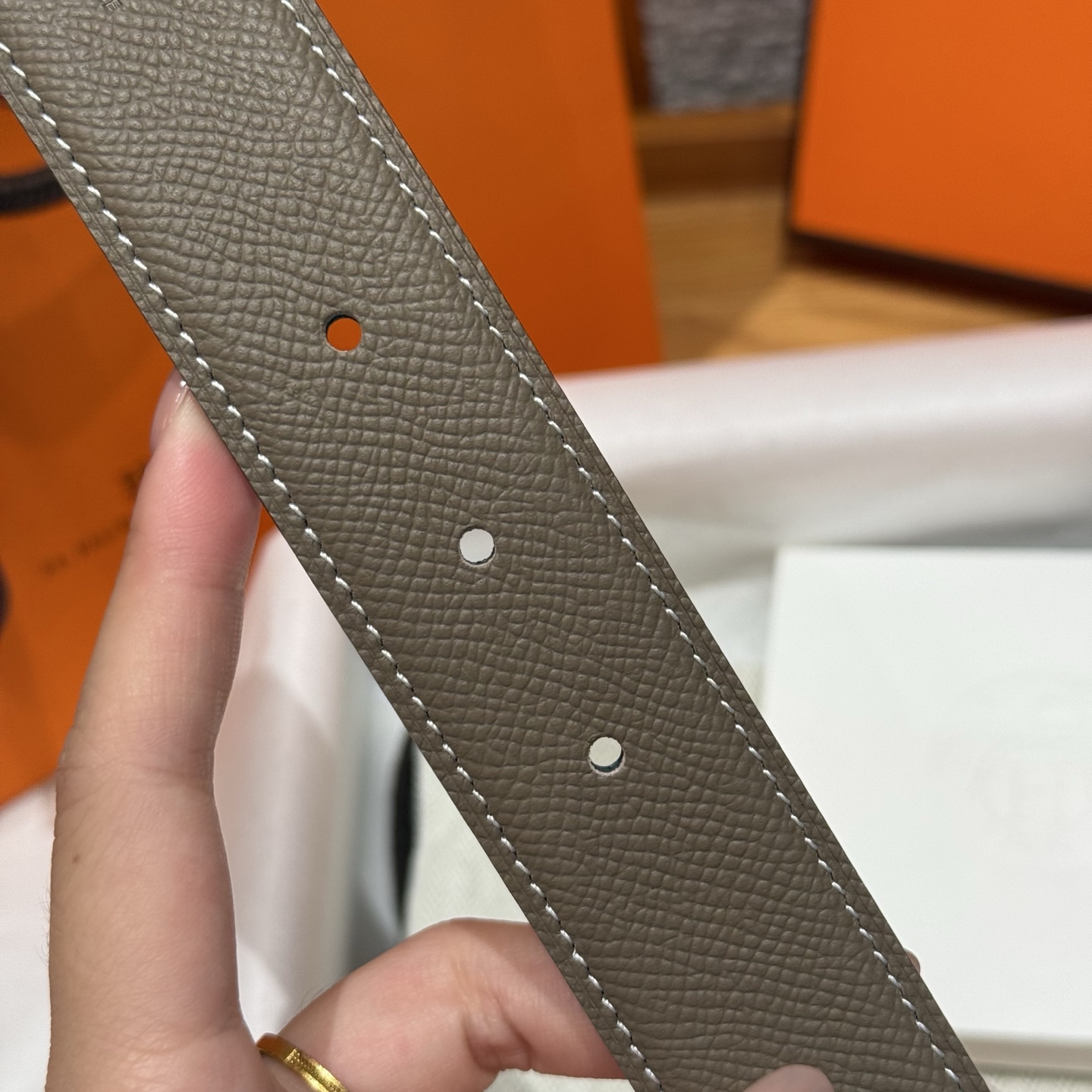 H家男款腰带 - 双面使用の高級感溢れるデザイン