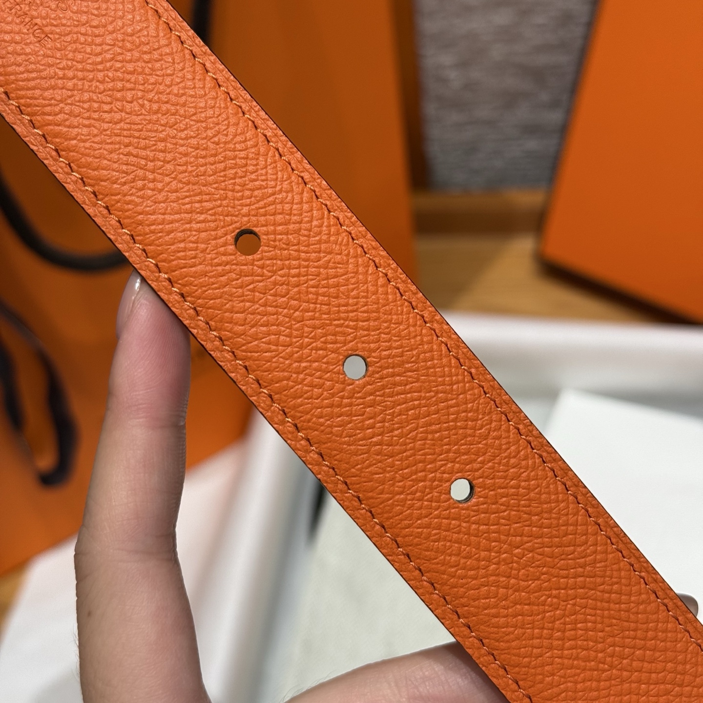 H家男款腰带 - 高級感溢れるリバーシブルデザイン