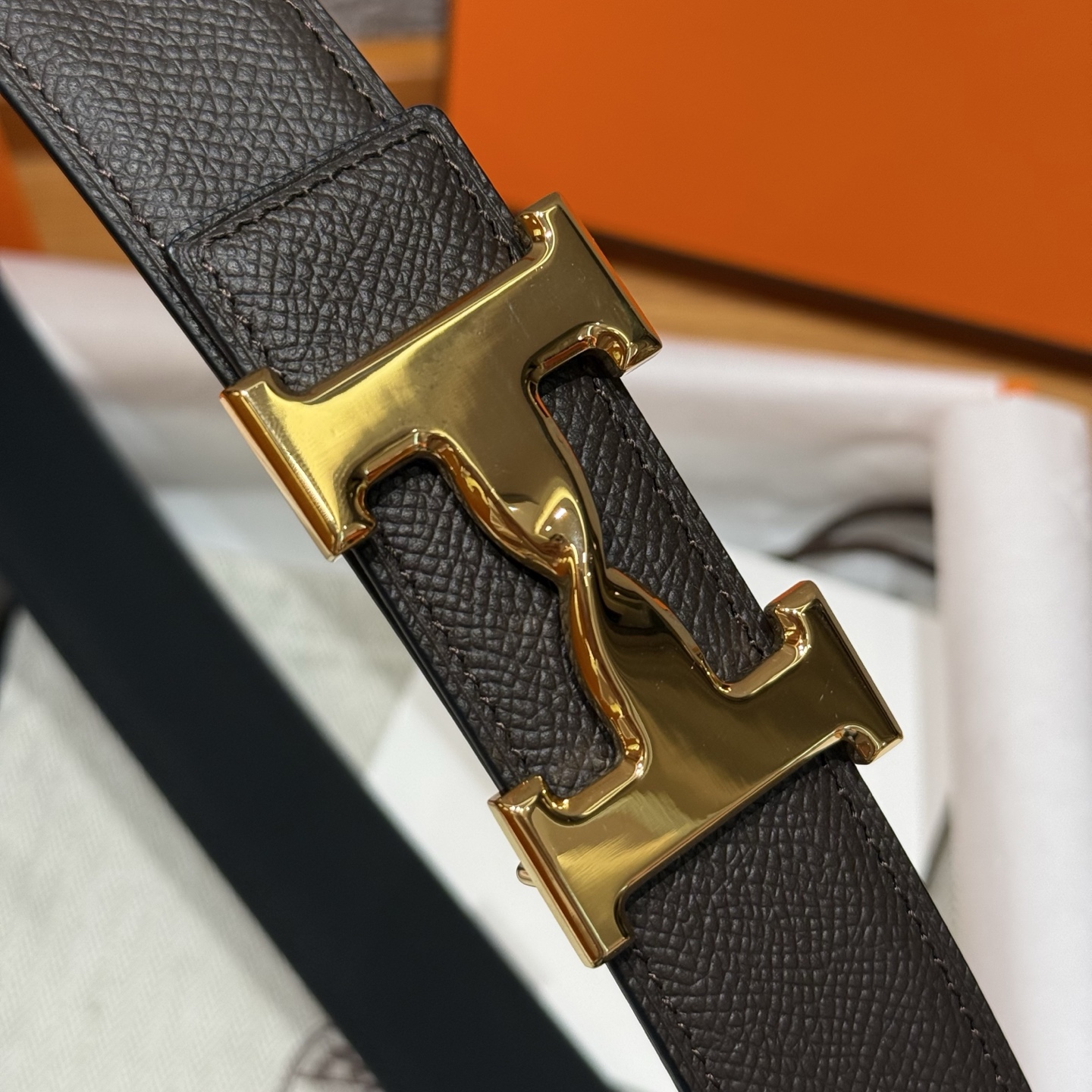 H家男款腰带 - 高級感あふれるリバーシブルデザイン