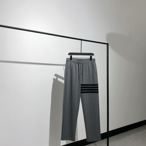 Men's Gray Jogger Sweatpants with Four-Stripe Detail - Comfortable & Stylish 1 Men's Gray Jogger Sweatpants with Four-Stripe Detail - Comfortable & Stylish