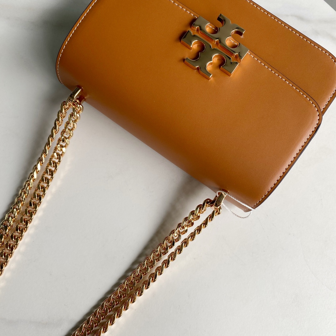 Tory Burch ～TB新款Eleanor 小号链条包 包款全新设计光滑金属饰件 尽显盒子包的简约线条