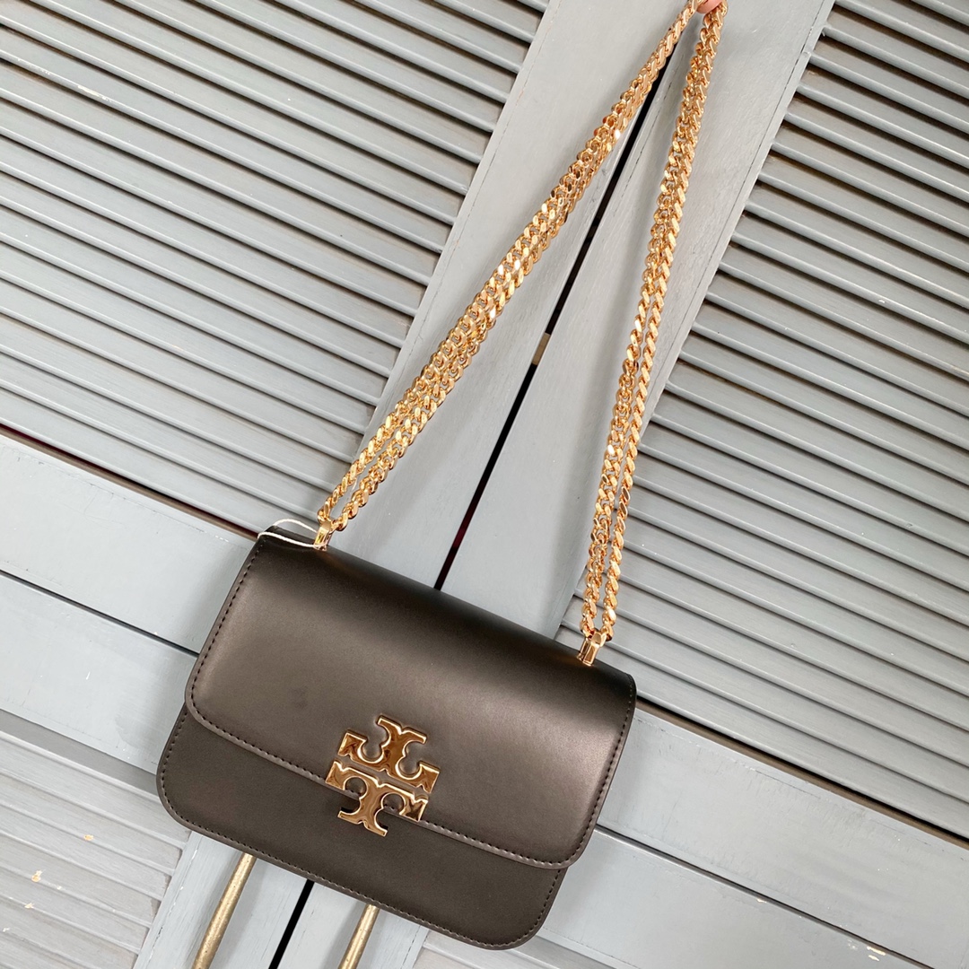 Tory Burch ～TB新款Eleanor 小号链条包 包款全新设计光滑金属饰件 尽显盒子包的简约线条