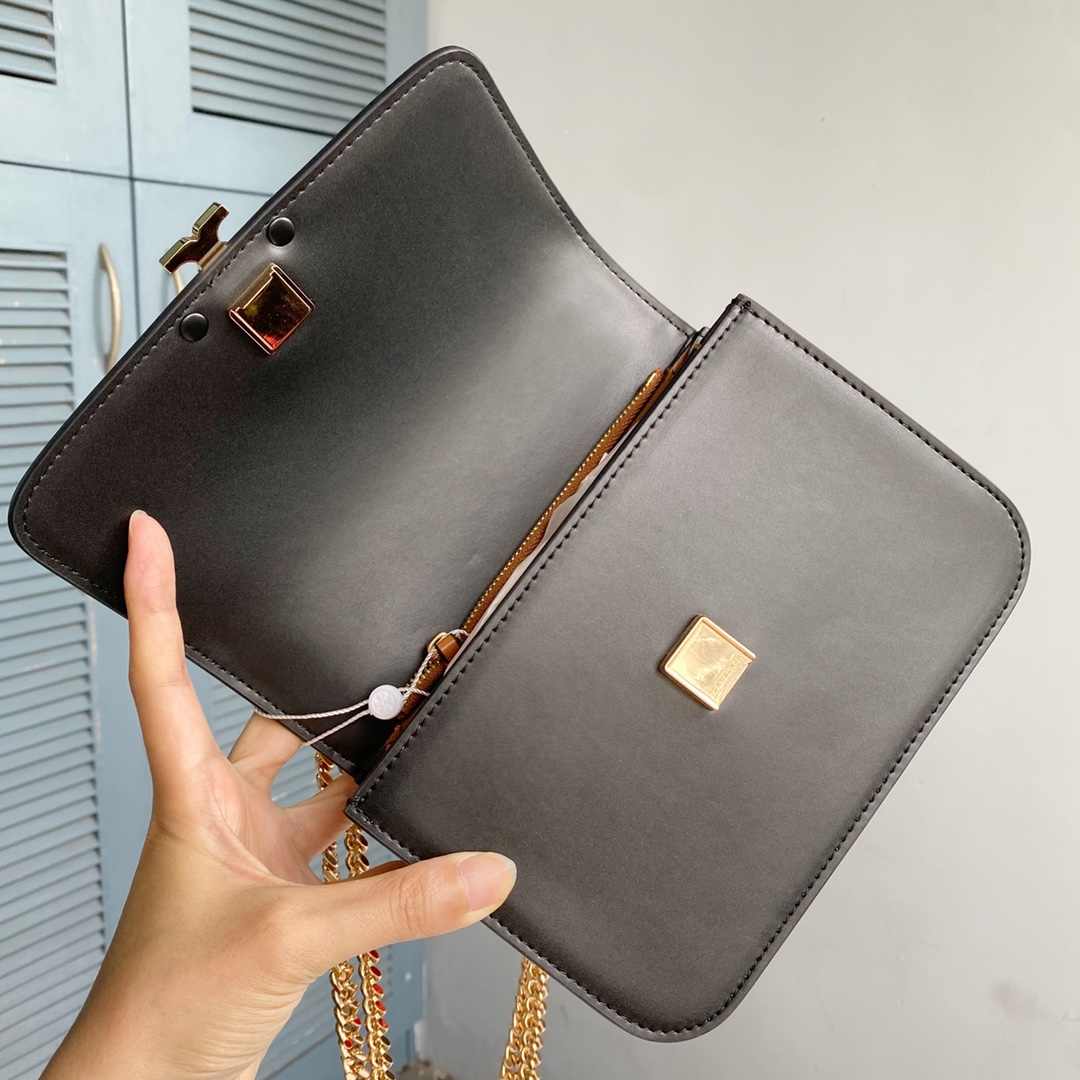 Tory Burch ～TB新款Eleanor 小号链条包 包款全新设计光滑金属饰件 尽显盒子包的简约线条