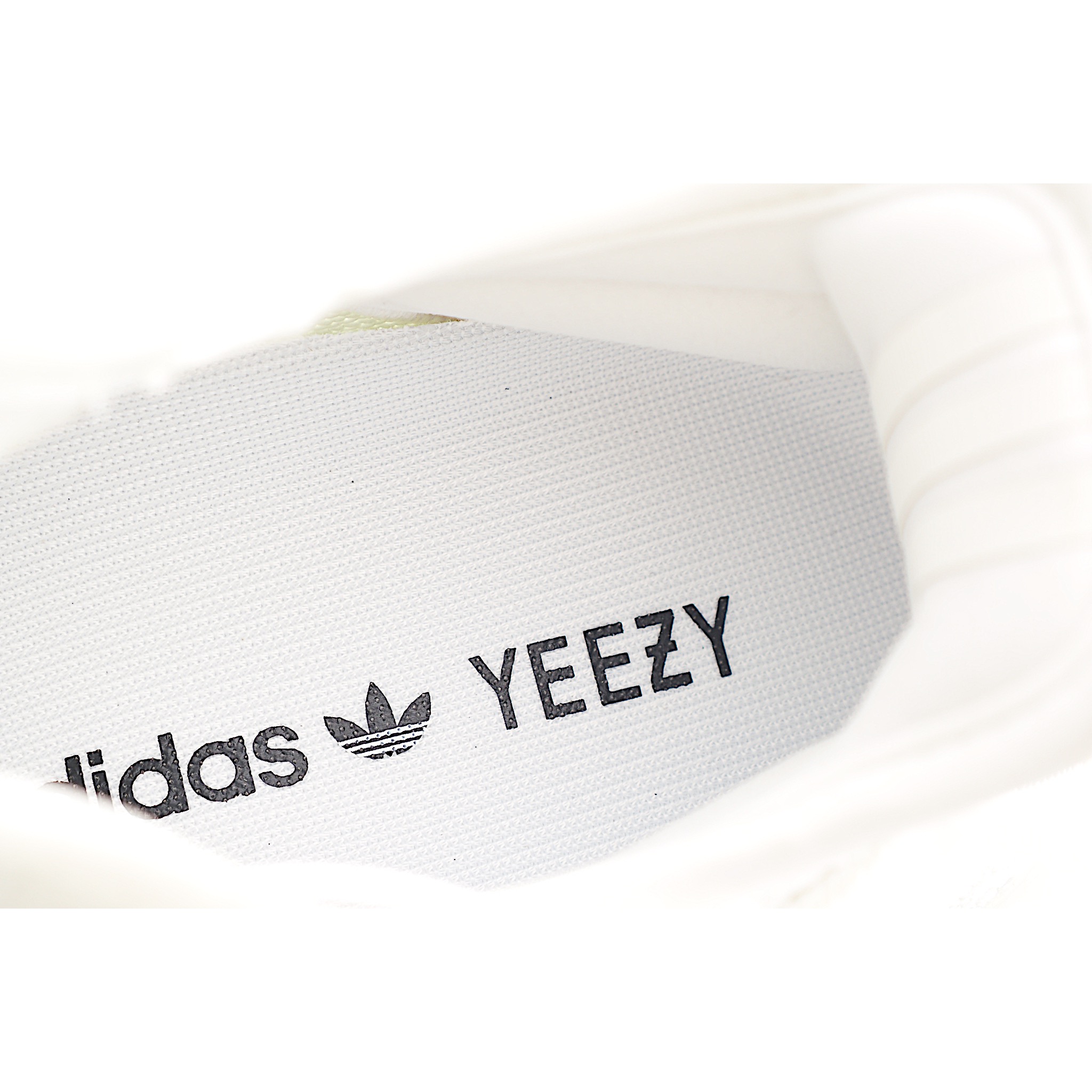 阿迪达斯Adidas Kanye West x Adidas Yeezy Boost 350 V2 百搭轻便爆米花中底休闲运动慢跑鞋 CP9366