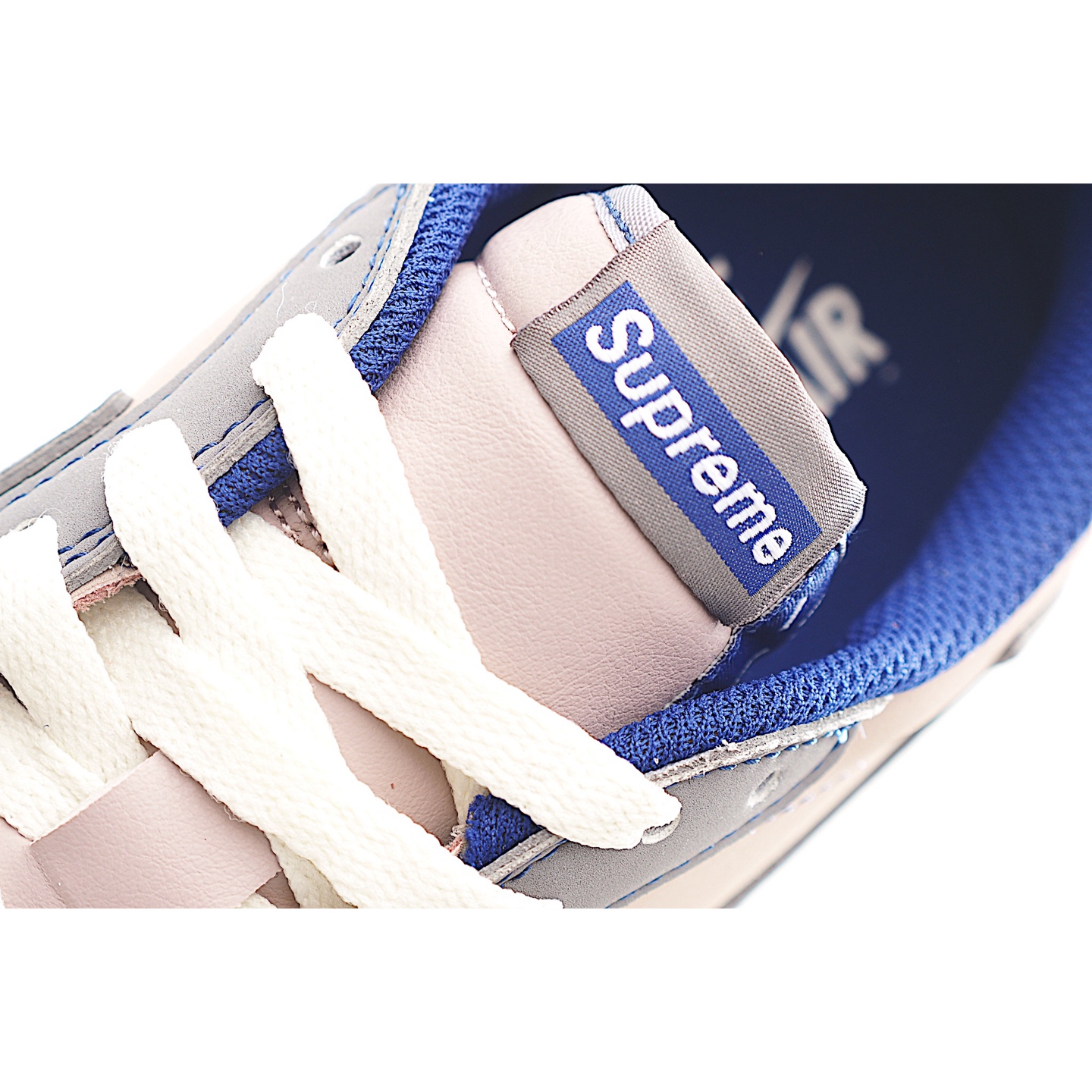 Fragment x Travis Scott x Supreme Air Jordan 1 Low 三方联名倒钩 XD1568-102