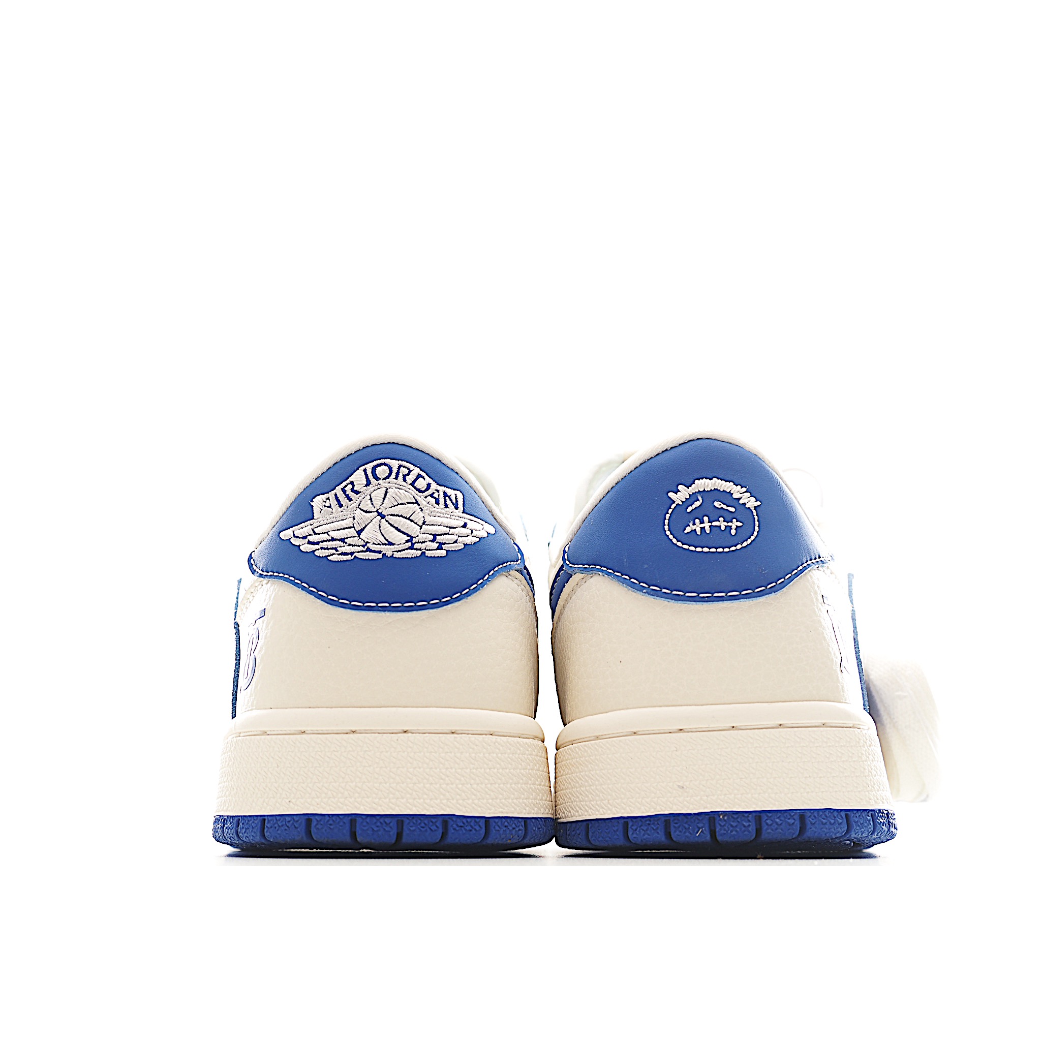 Travis Scott x Fragment Design x Air Jordan 1 Low SP AJ1 乔1 巴宝莉联名 米蓝耐克 低帮文化休闲板鞋 LD2025-007