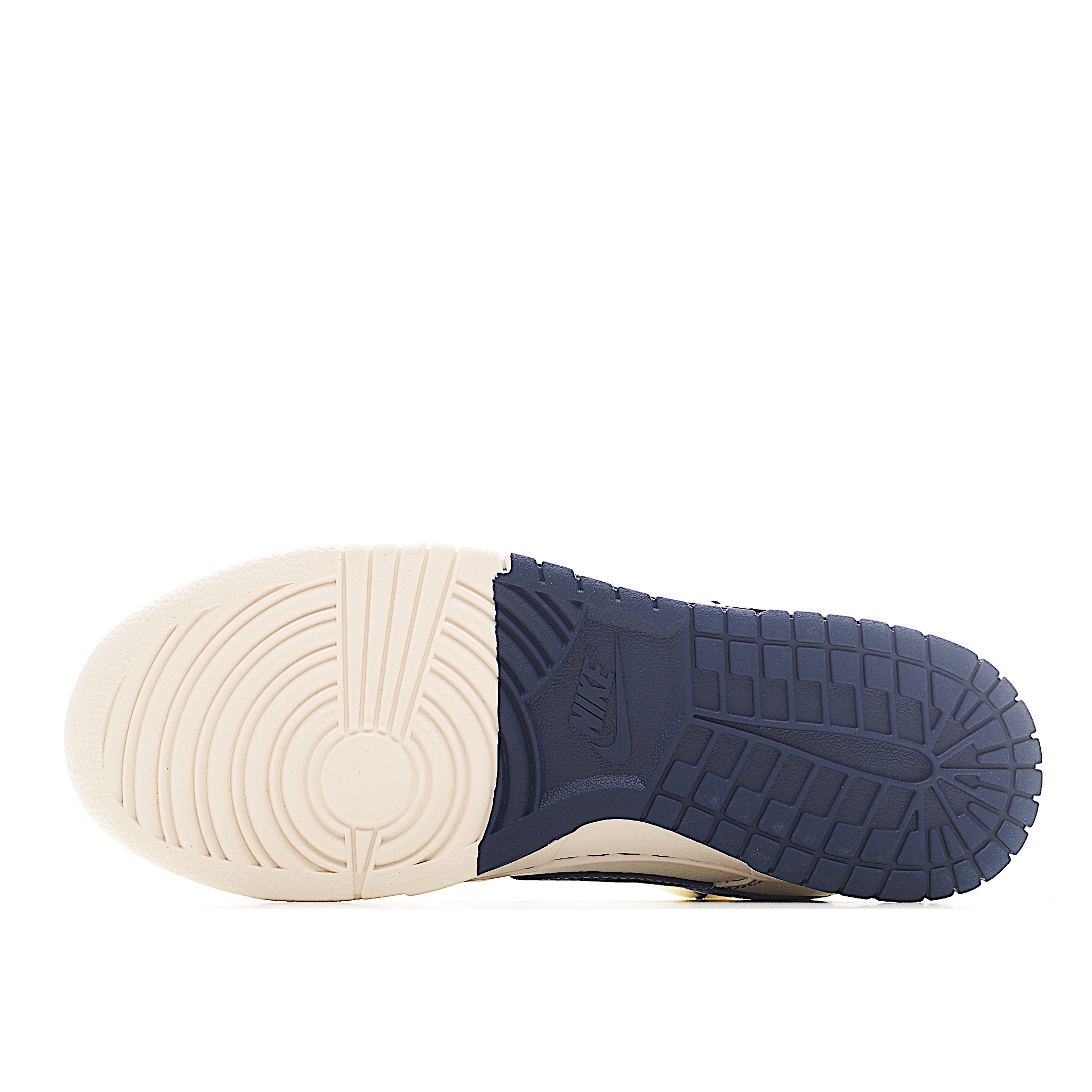 Nike SB Dunk Low 北面 x Kaws 三方系列 绑带米白黑勾 周年高端定制 低帮休闲板鞋 YX5066-283