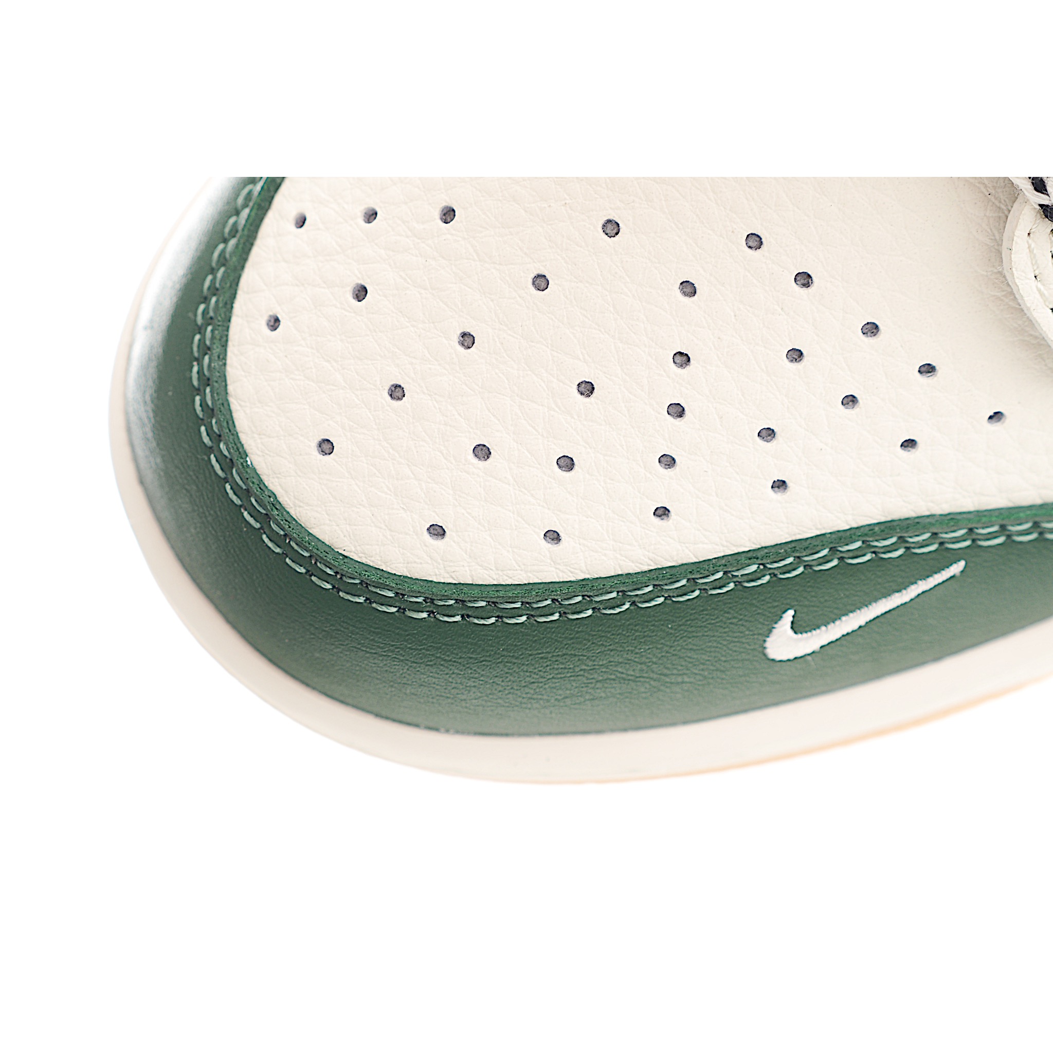 Nike SB Dunk Low x GUCCI 白绿 SD6868-101