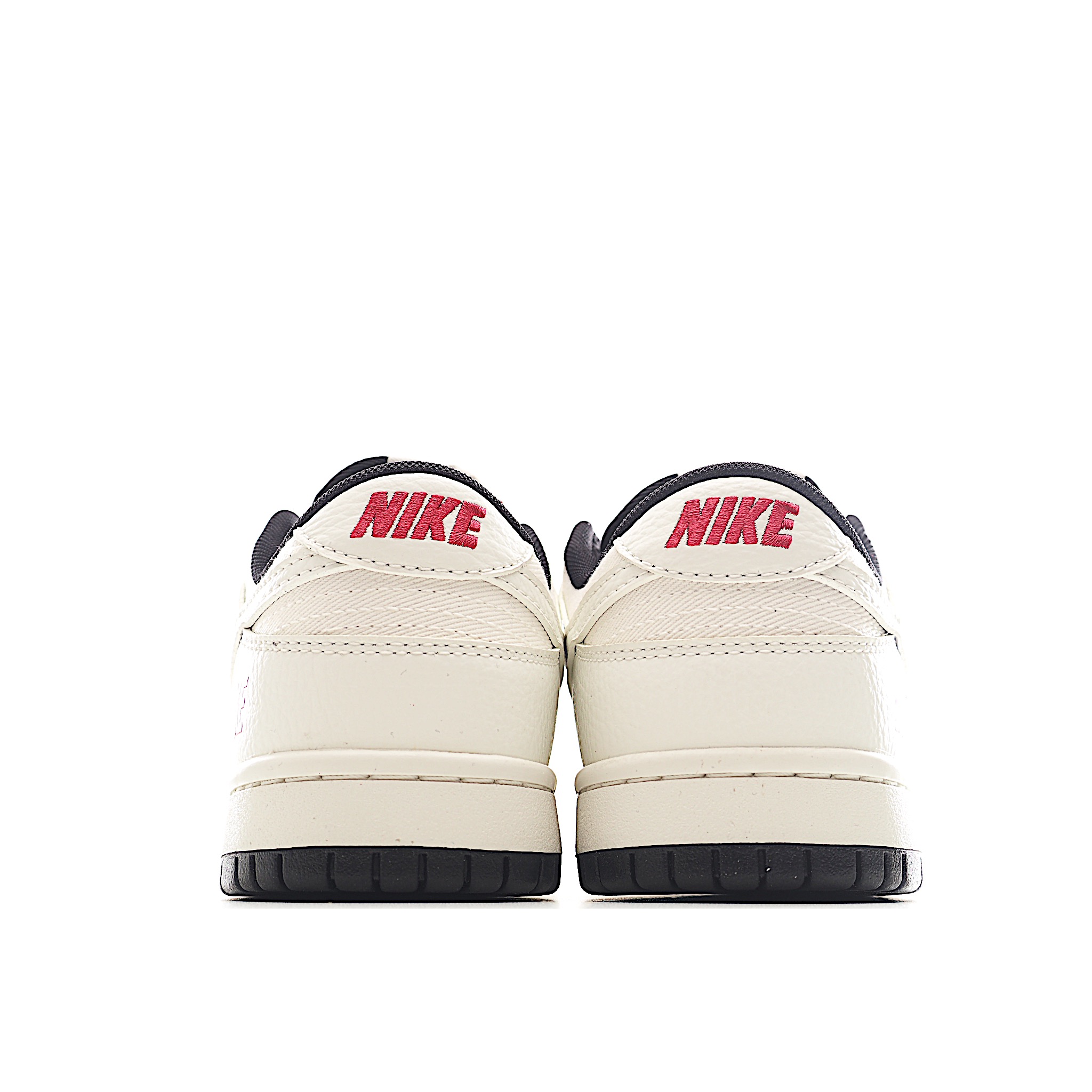 260 Nike SB Dunk Low x Supreme 白黑三小钩 CY5979-120