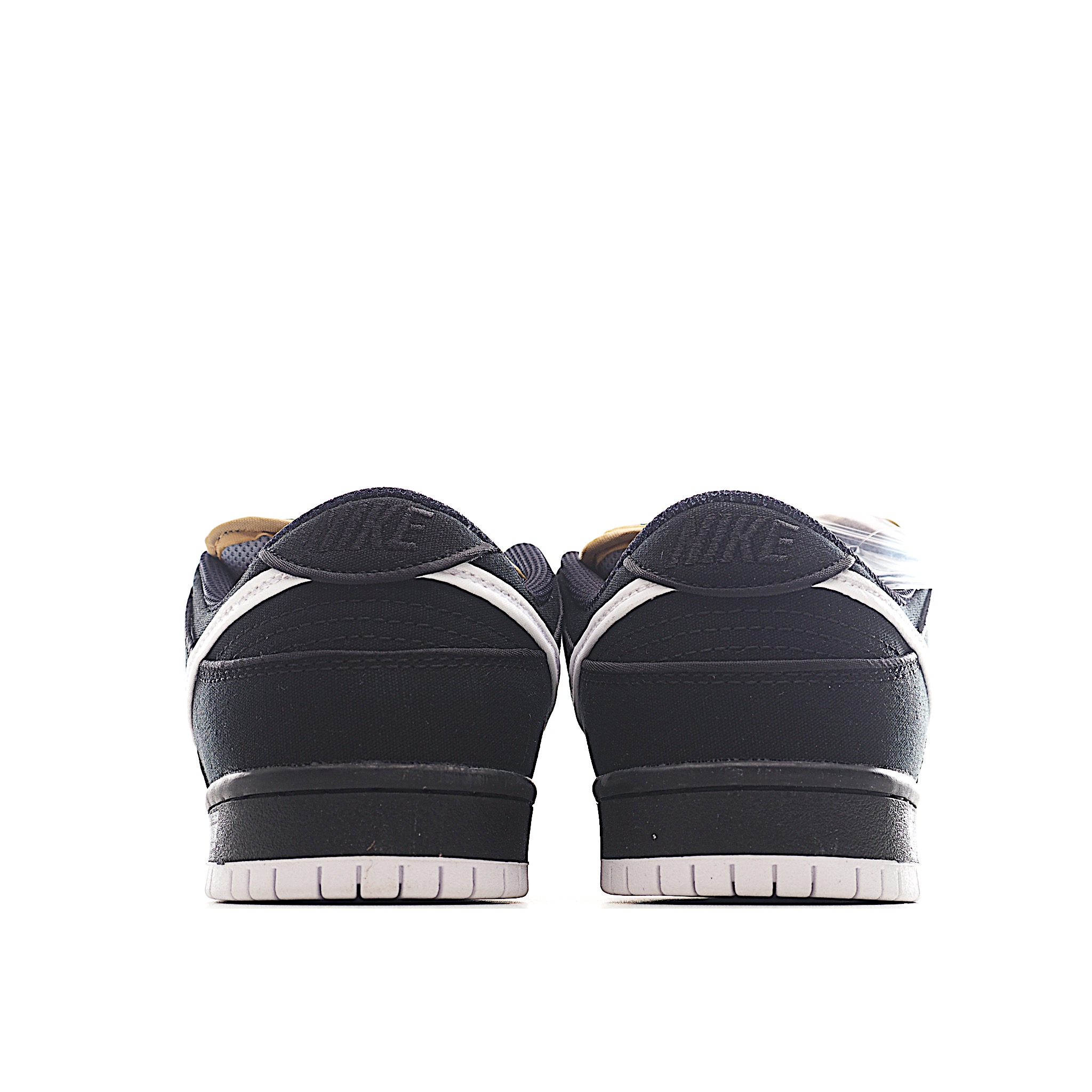 220 Nike SB Dunk Low 黑白帆布 解构抽绳鞋带 FN5880-001
