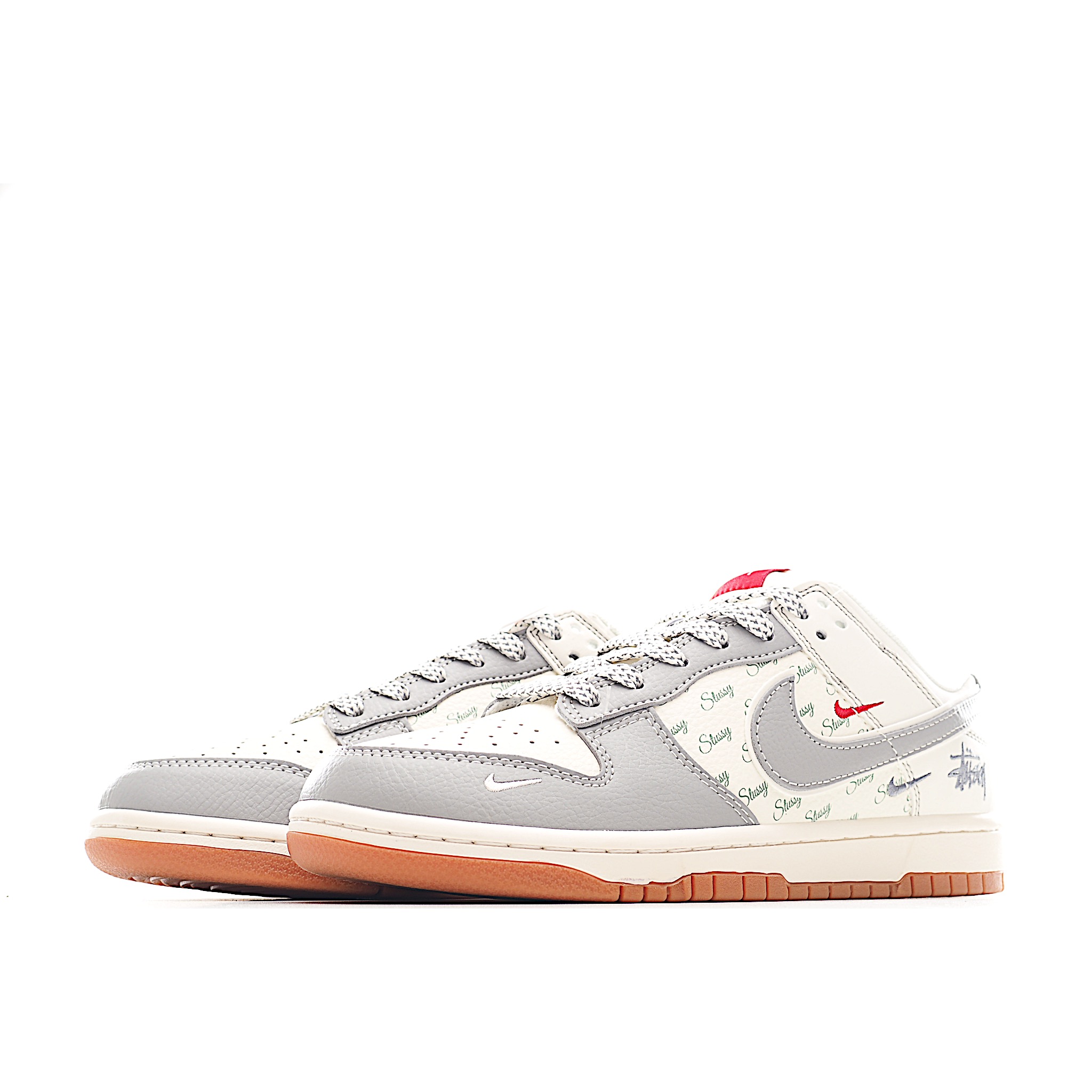 Nike SB Dunk Low 斯图西联名 米灰生胶 周年高端定制 低帮休闲板鞋 XS6089-531
