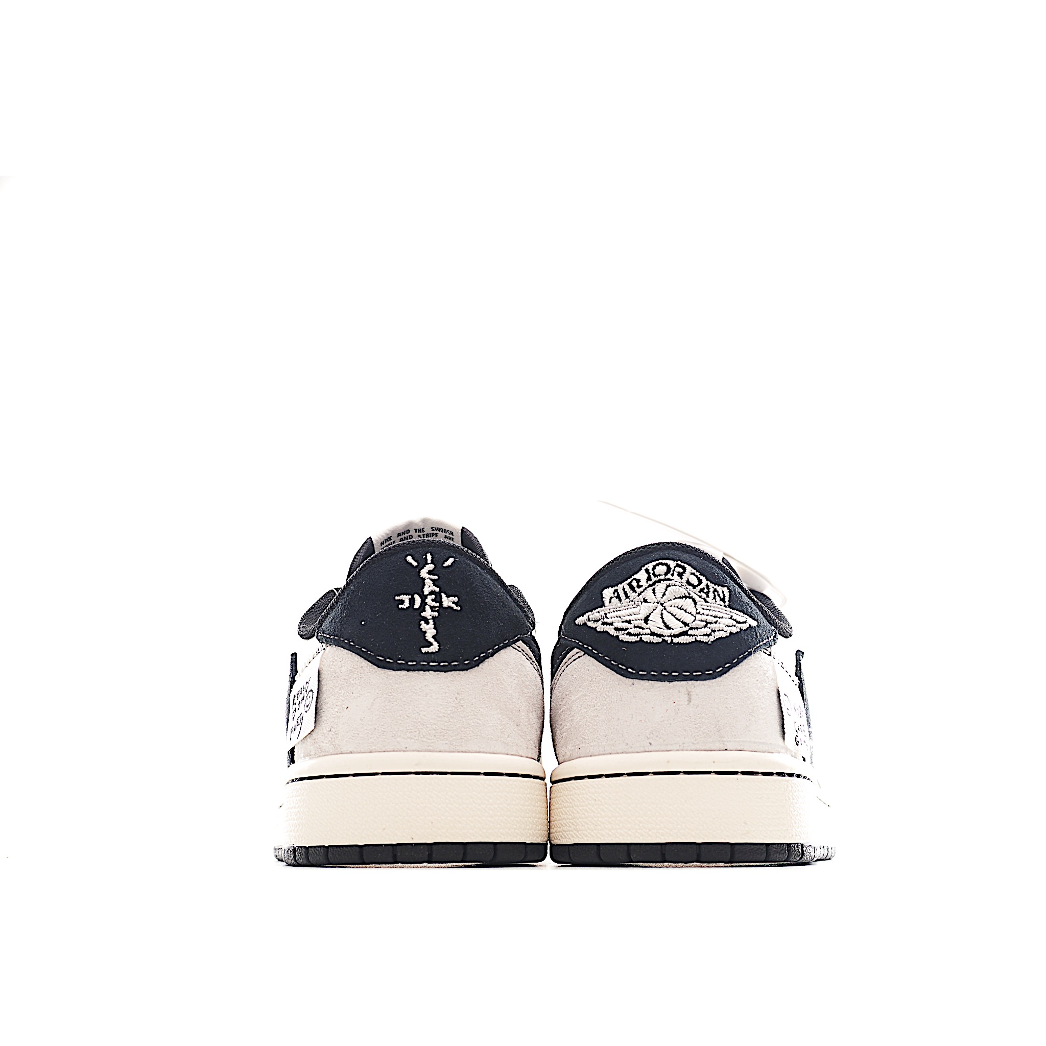 Travis Scott x Fragment Design x Air Jordan 1 Low SP AJ1 乔1 斯图西联名 米黑织布 低帮文化休闲板鞋 YX5066-301