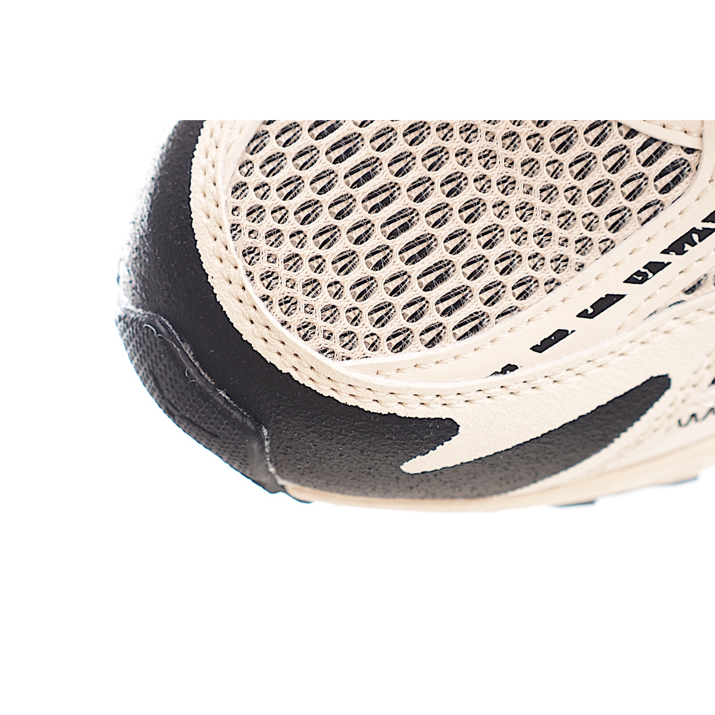 Mizuno 美津浓 Wave Rider Beta 复古时尚休闲舒适减震运动跑步鞋 D1GH223801