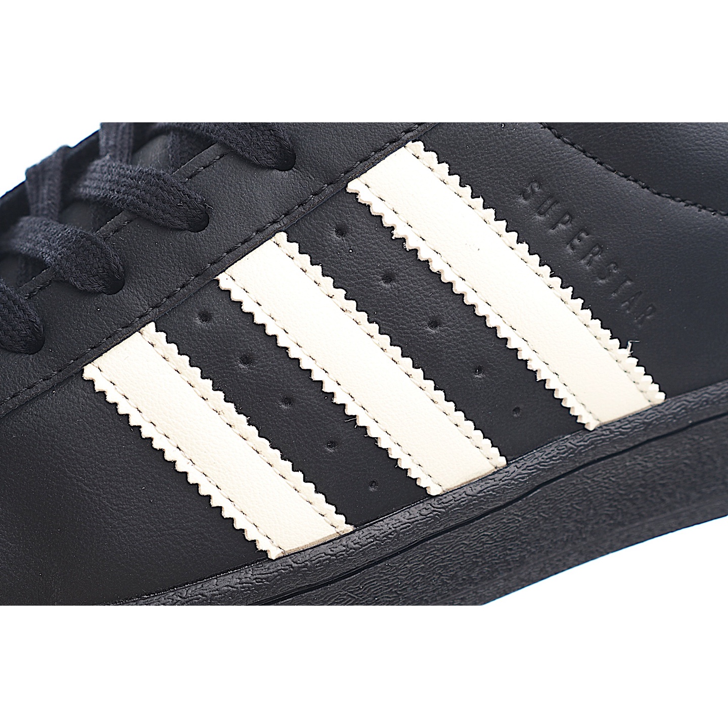 48-4.WW Avavav x Adidas Superstar ”Superfinger“ JP7141 联名款 超级手指 贝壳头休闲板鞋