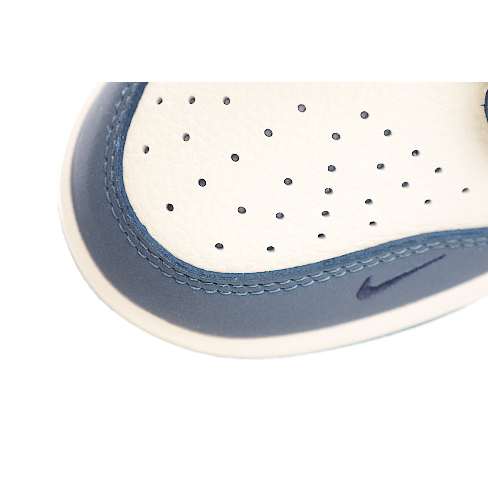 62-4.WY Nike SB Dunk Low x Supreme 海军白灰 XD1588-207