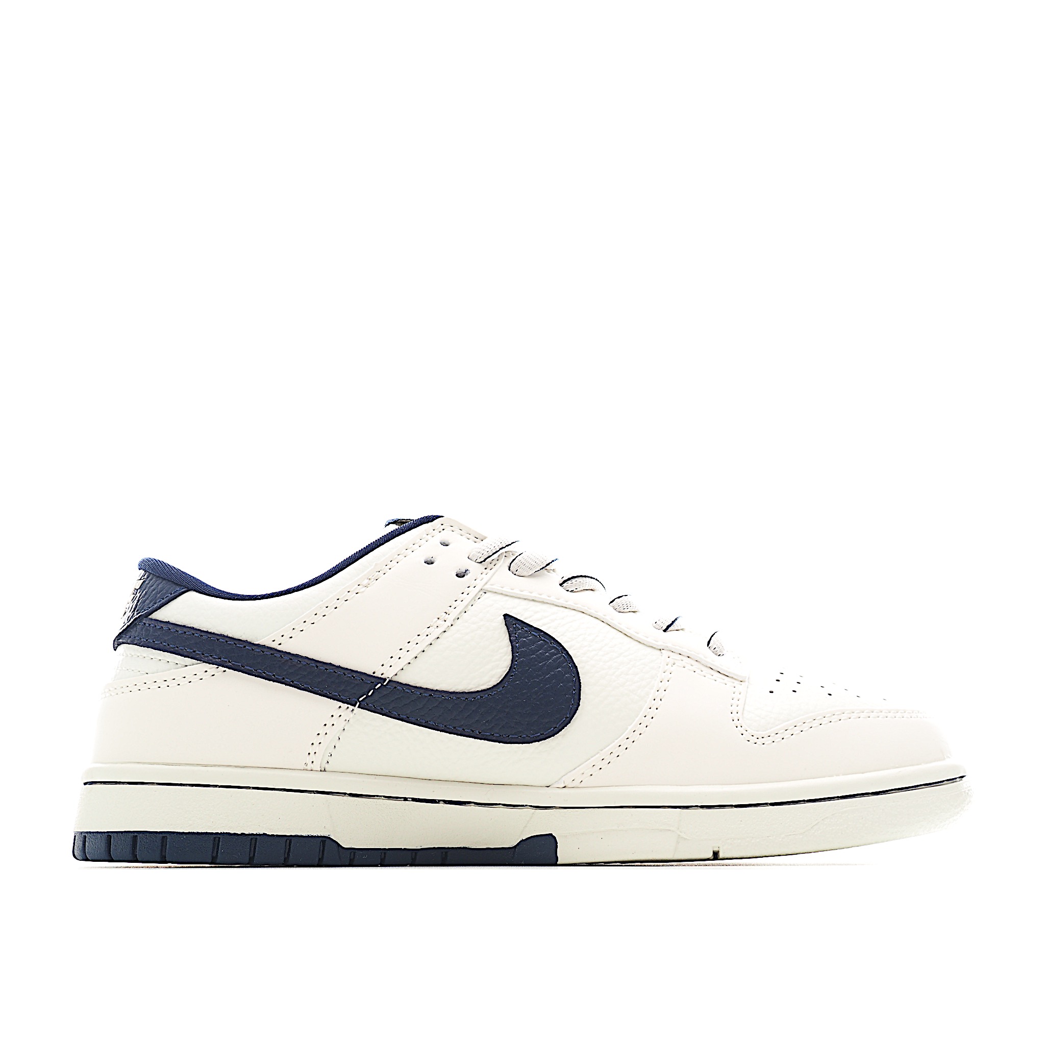 Nike SB Dunk Low 联名三勾 奶白深蓝 低帮休闲板鞋 SC9207-402
