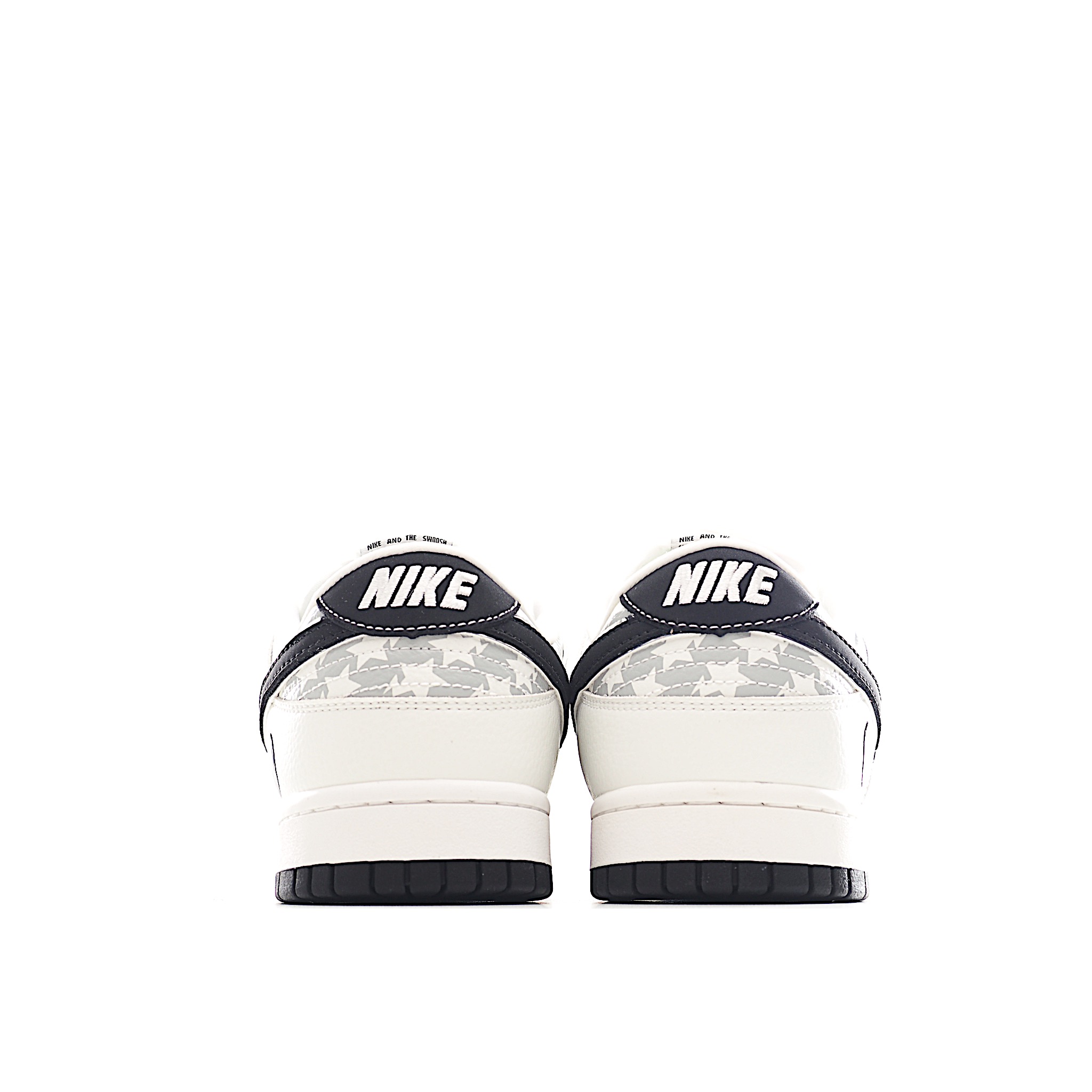 Nike SB Dunk Low BAPE系列 五角星黑勾 周年高端定制 低帮休闲板鞋 CS1688-104