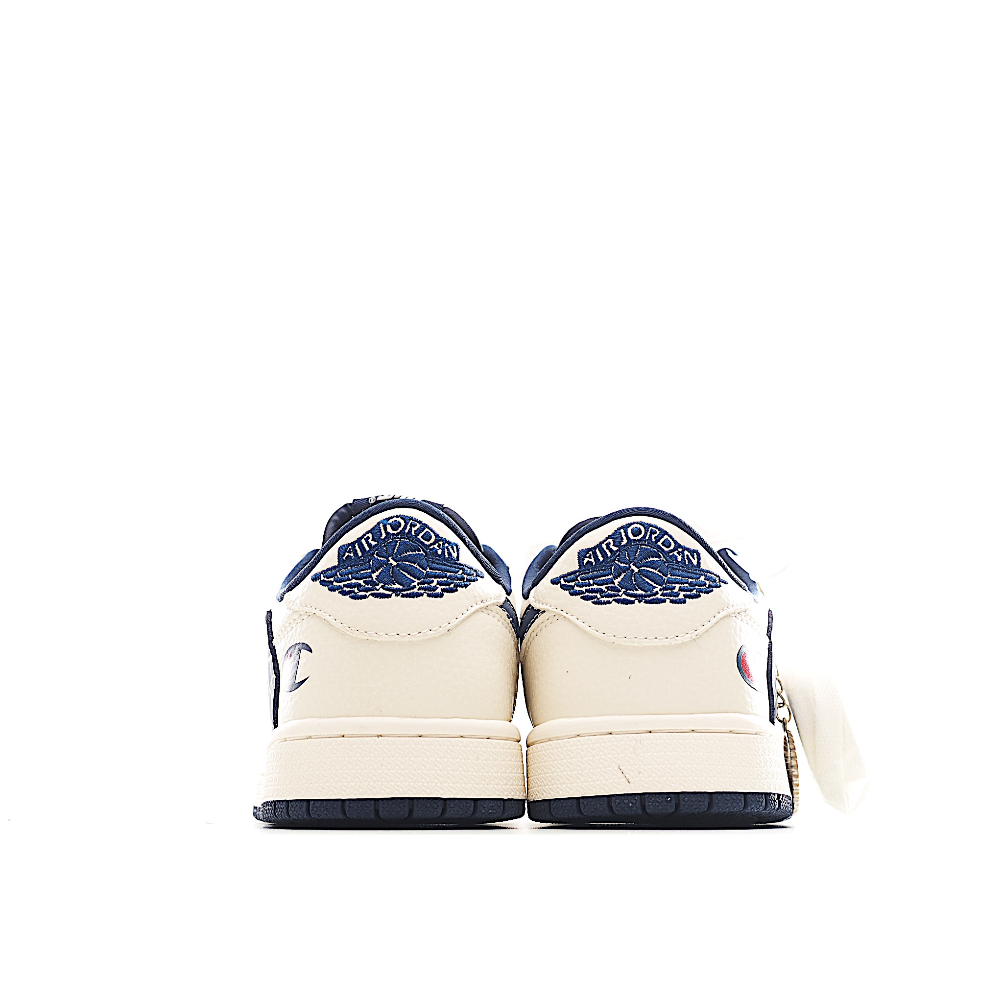 Travis Scott x Fragment Design x Air Jordan 1 Low SP AJ1 乔1 冠军联名 裂纹勾 低帮文化休闲板鞋 LD2025-015