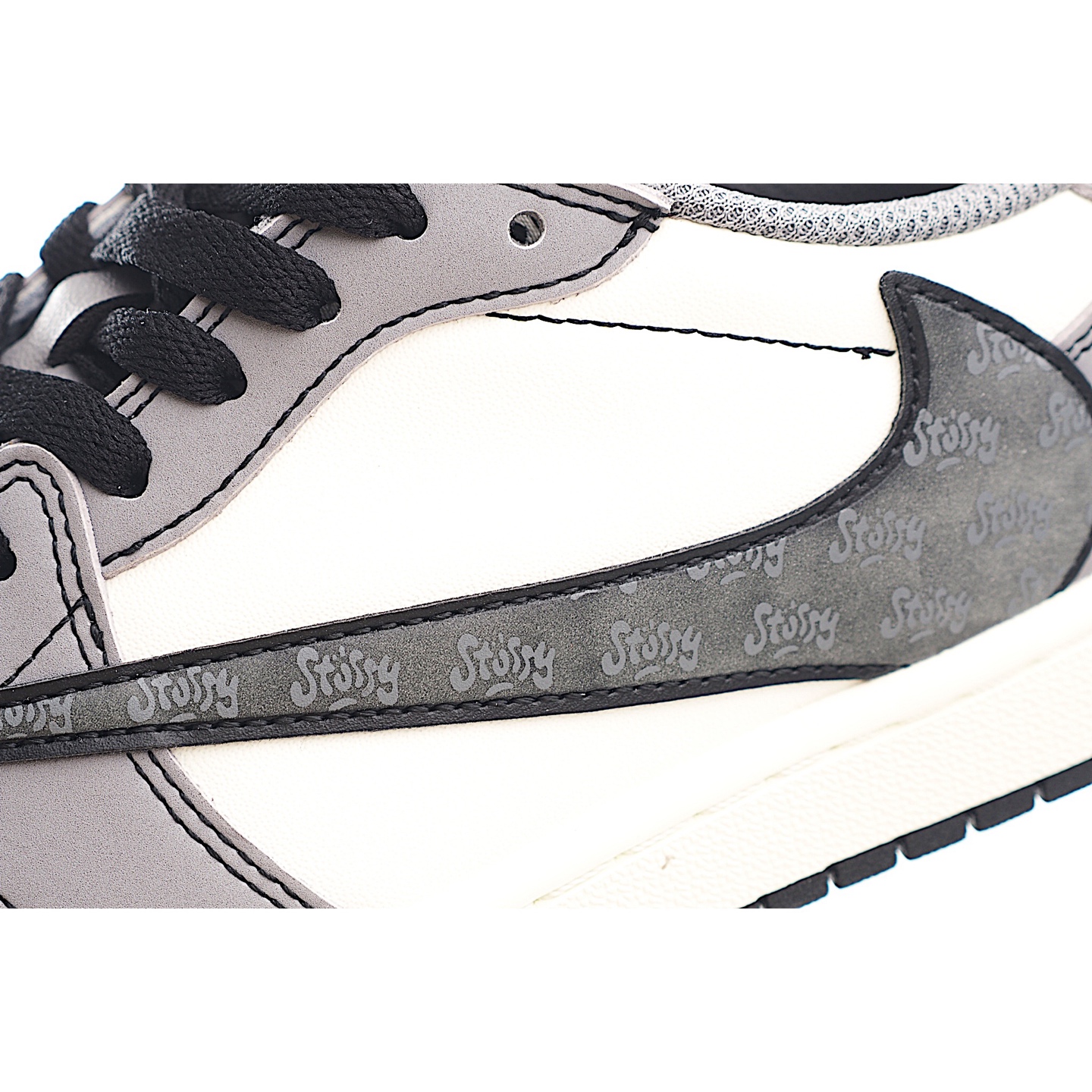 stussy x Travis Scott Air Jordan 1 Low 斯图西联名倒钩 XD1568-109