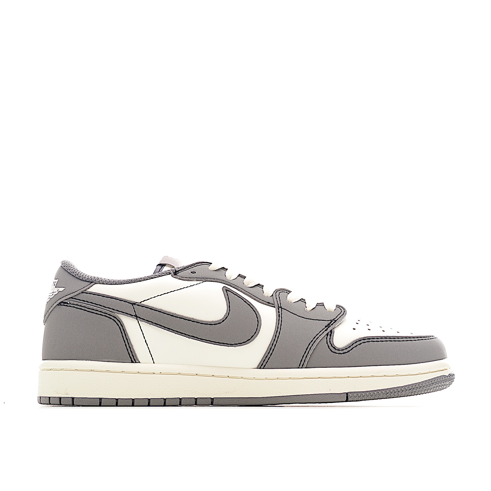 HIPANDA x Travis Scott Air Jordan 1 Low 暴力熊联名倒钩合作融合了Travis Scott 独特的潮流风格 XD1568-106