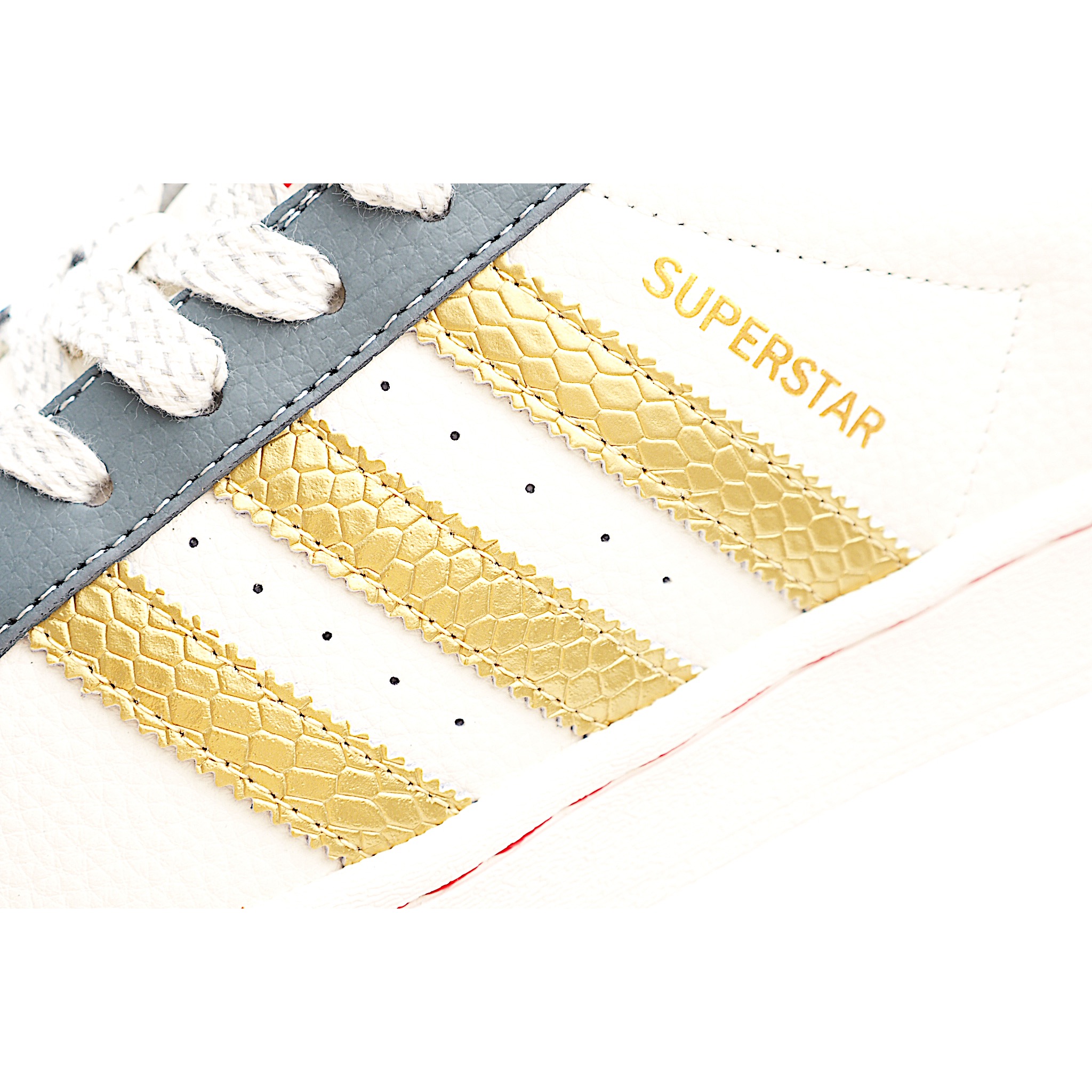 CLOT x AD Originals Superstar “金标” 贴合柔软皮料米白灰金经典配色 BZ2530