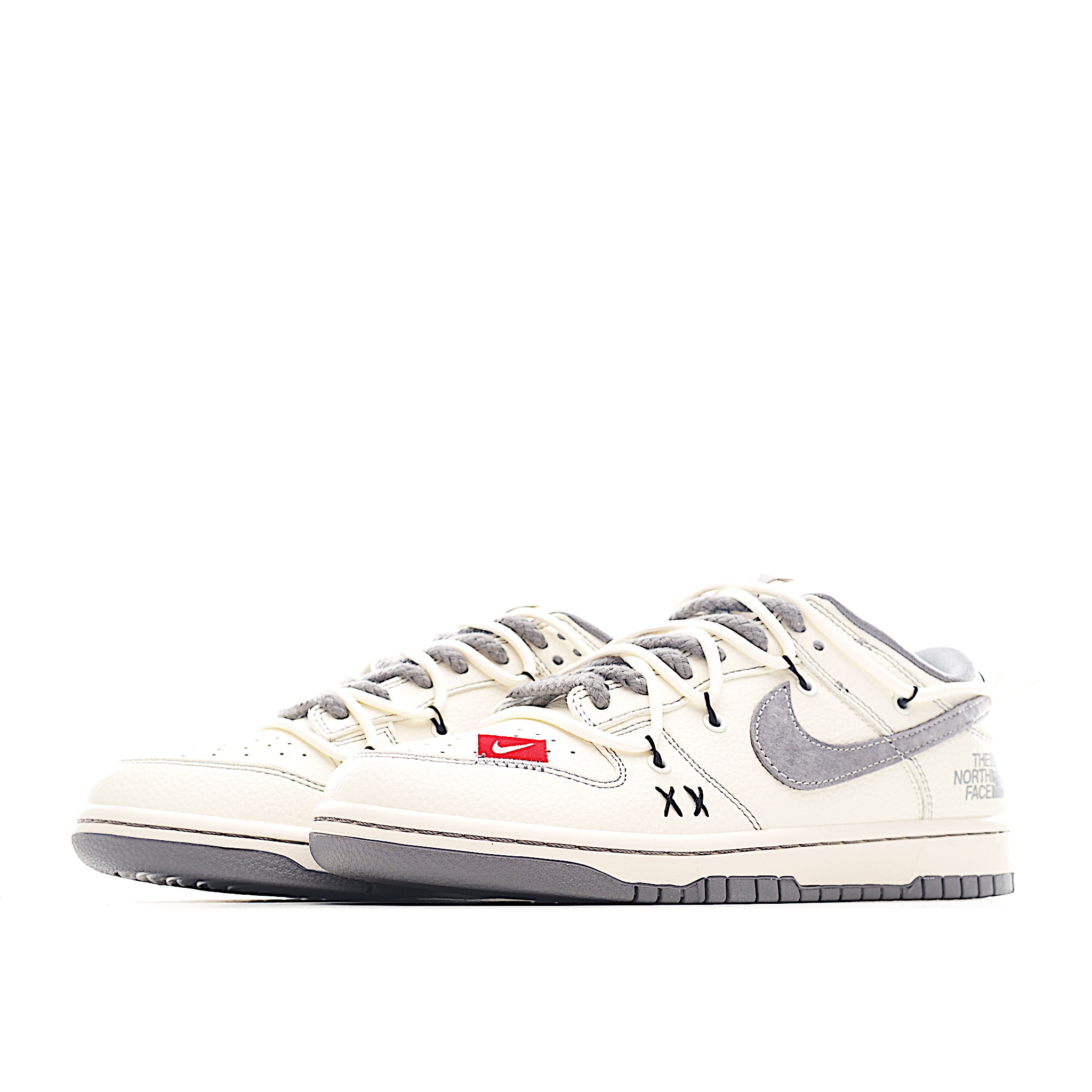 300 Nike SB Dunk Low 北面系列 绑带米白灰勾 周年高端定制 低帮休闲板鞋 YX5066-285
