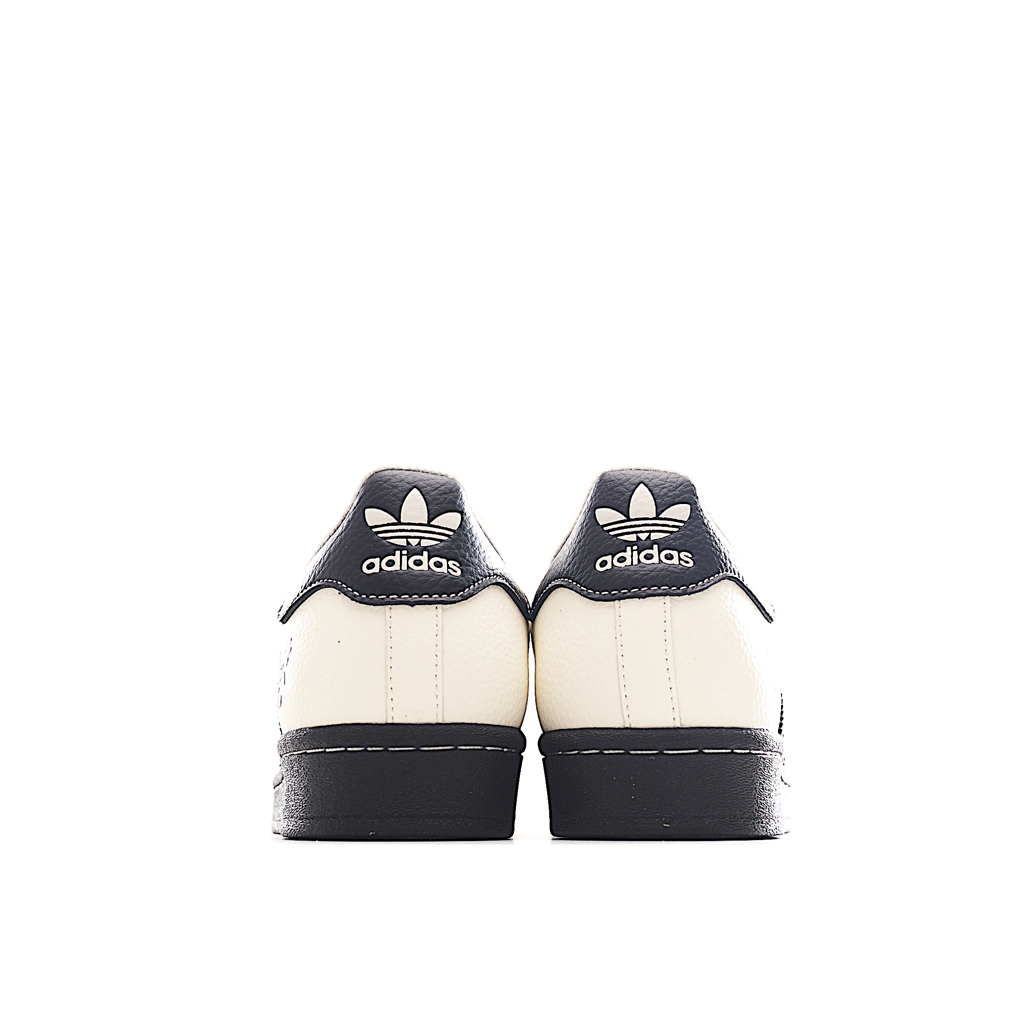 AD Originals Superstar x Louis Vuitton 白黑 HD2203