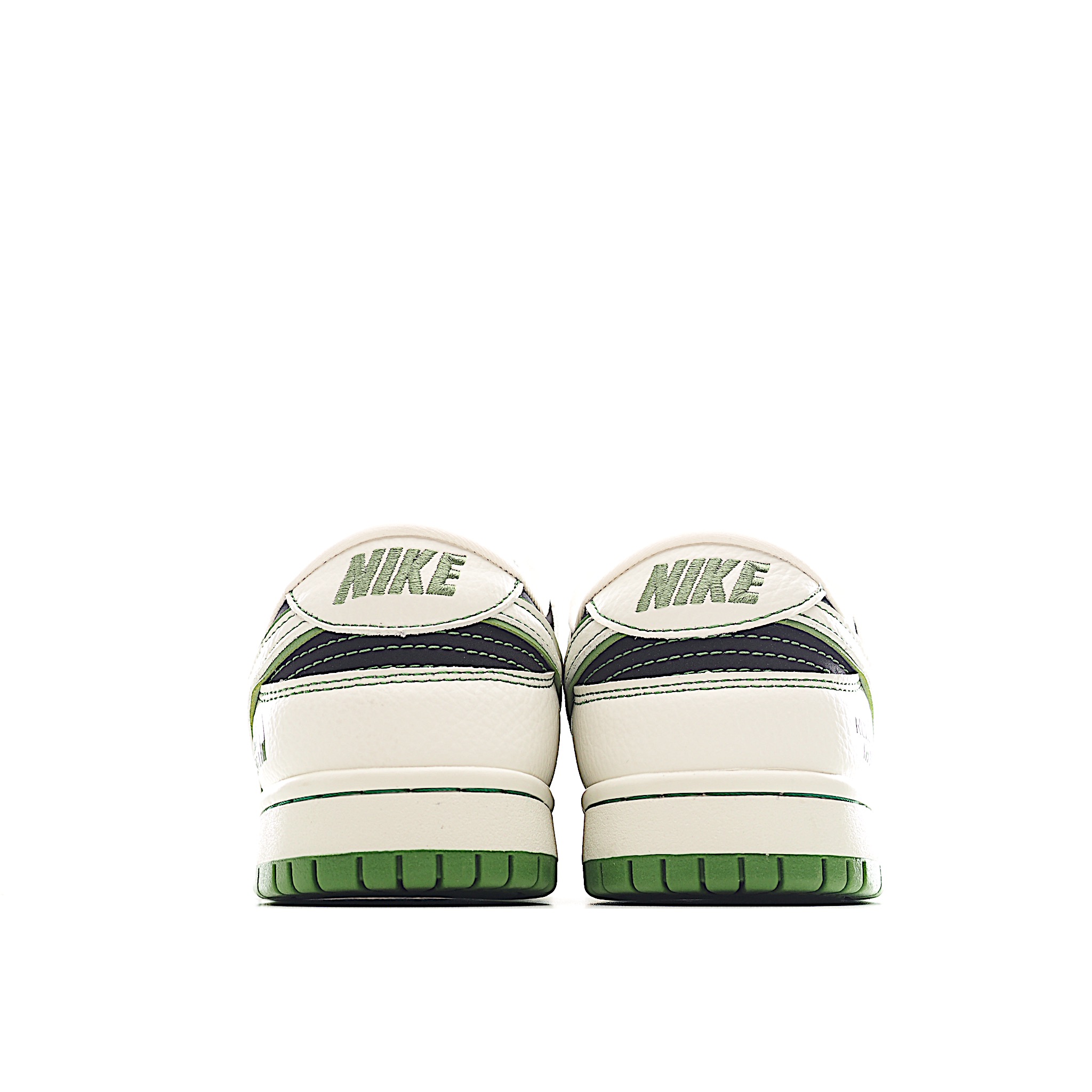 Nike SB Dunk Low 北面联名 奶白黑绿 周年高端定制 低帮休闲板鞋 SC9207-405