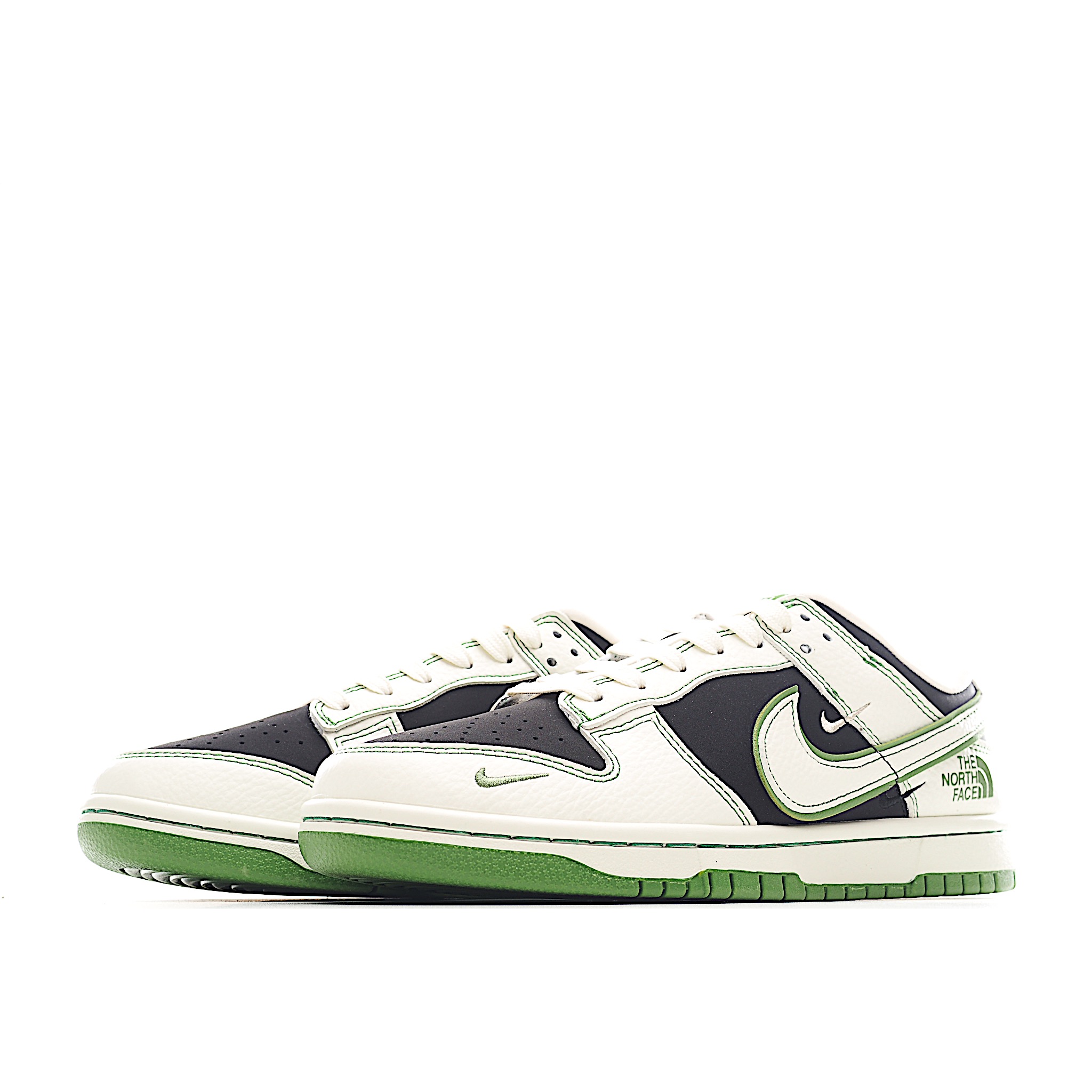 Nike SB Dunk Low 北面联名 奶白黑绿 周年高端定制 低帮休闲板鞋 SC9207-405