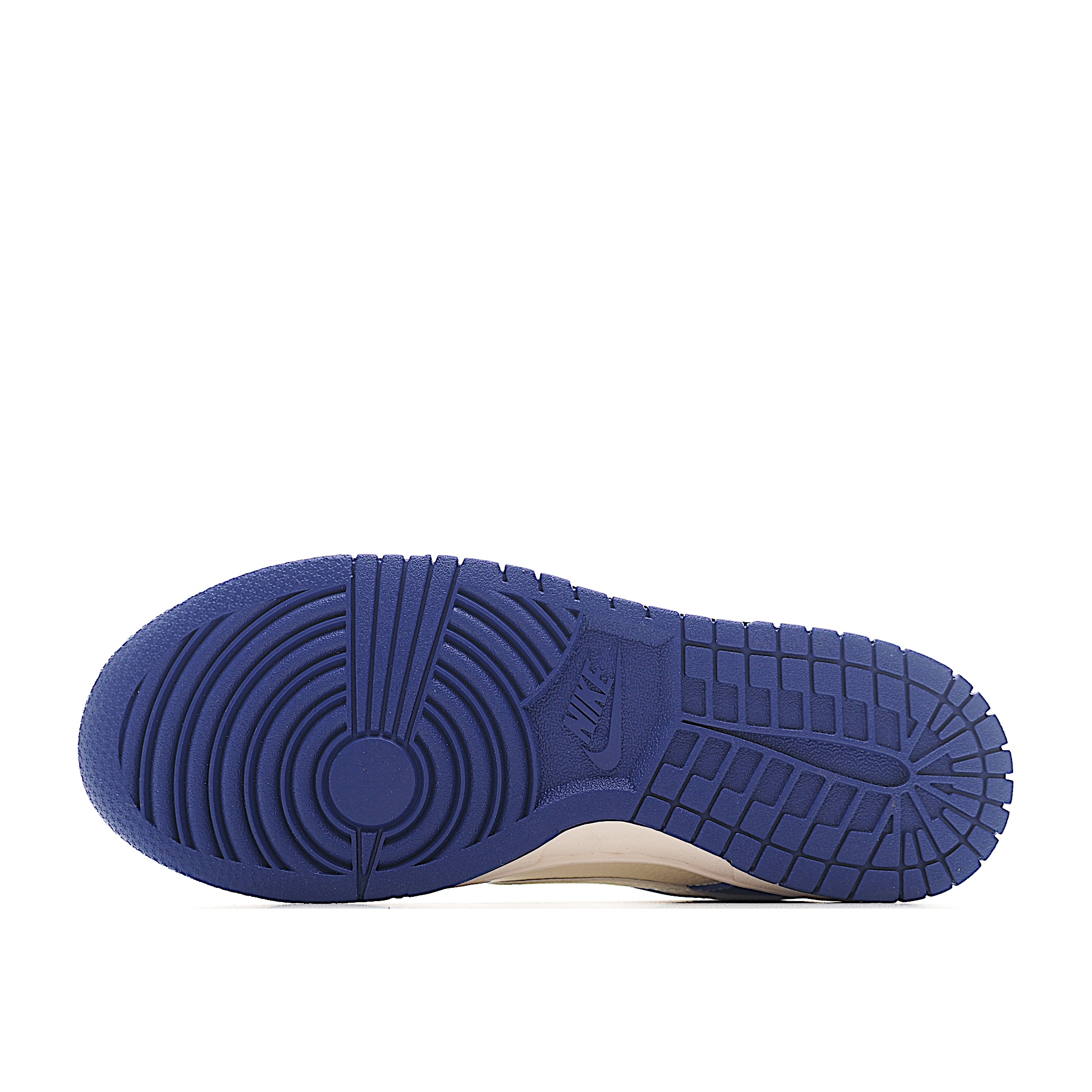 Nike SB Dunk Low 克罗心系列 马蹄印花白勾 周年高端定制 低帮休闲板鞋 KK1333-038