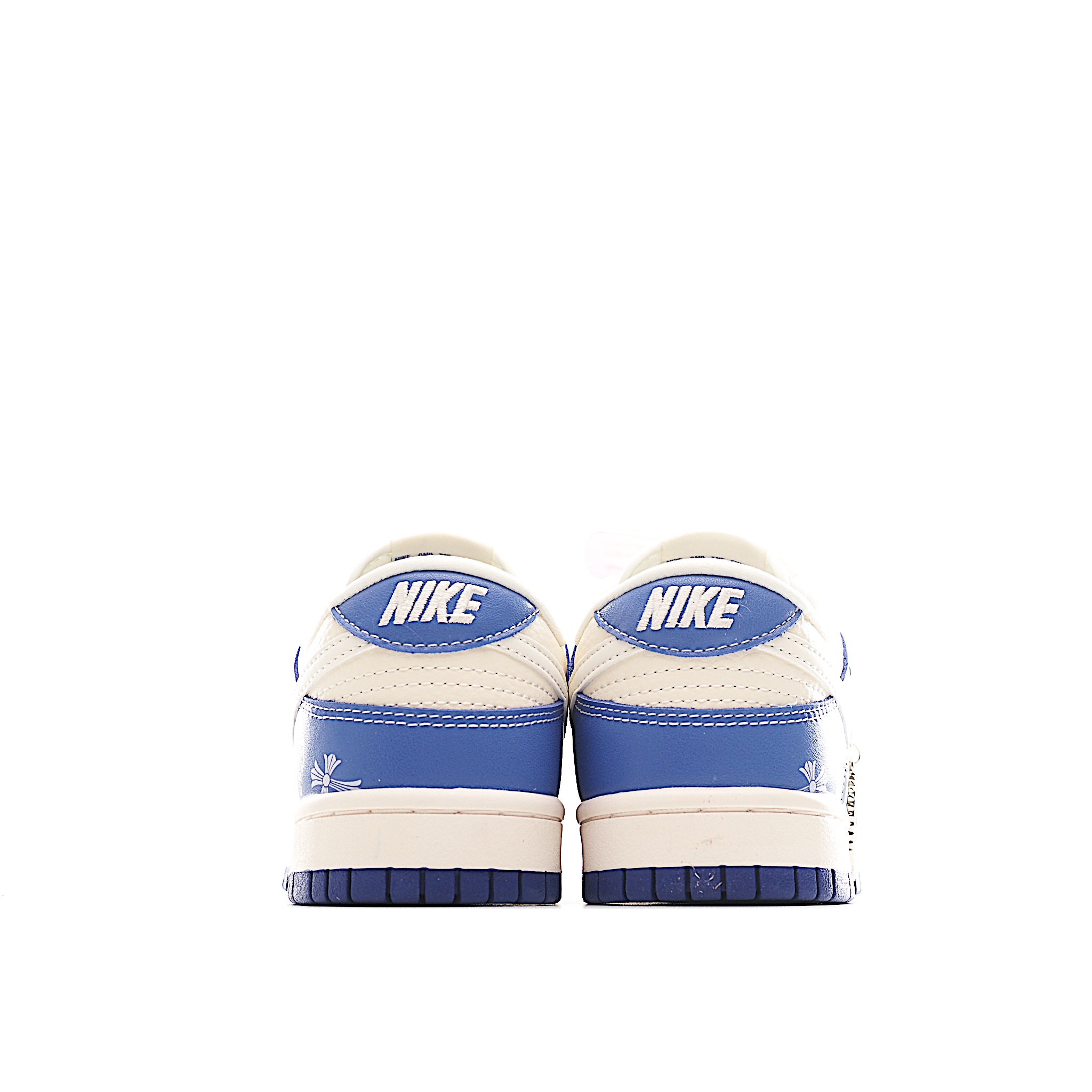Nike SB Dunk Low 克罗心系列 马蹄印花白勾 周年高端定制 低帮休闲板鞋 KK1333-038