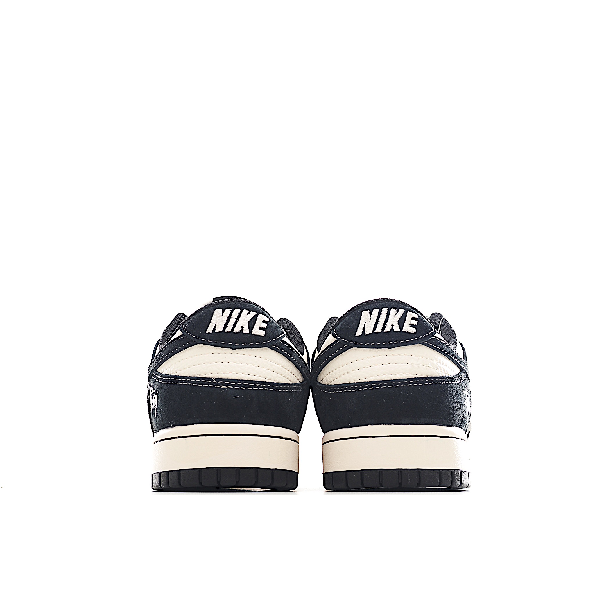 Nike SB Dunk Low 斯图西系列 贴布黑勾 周年高端定制 低帮休闲板鞋 YX5066-295