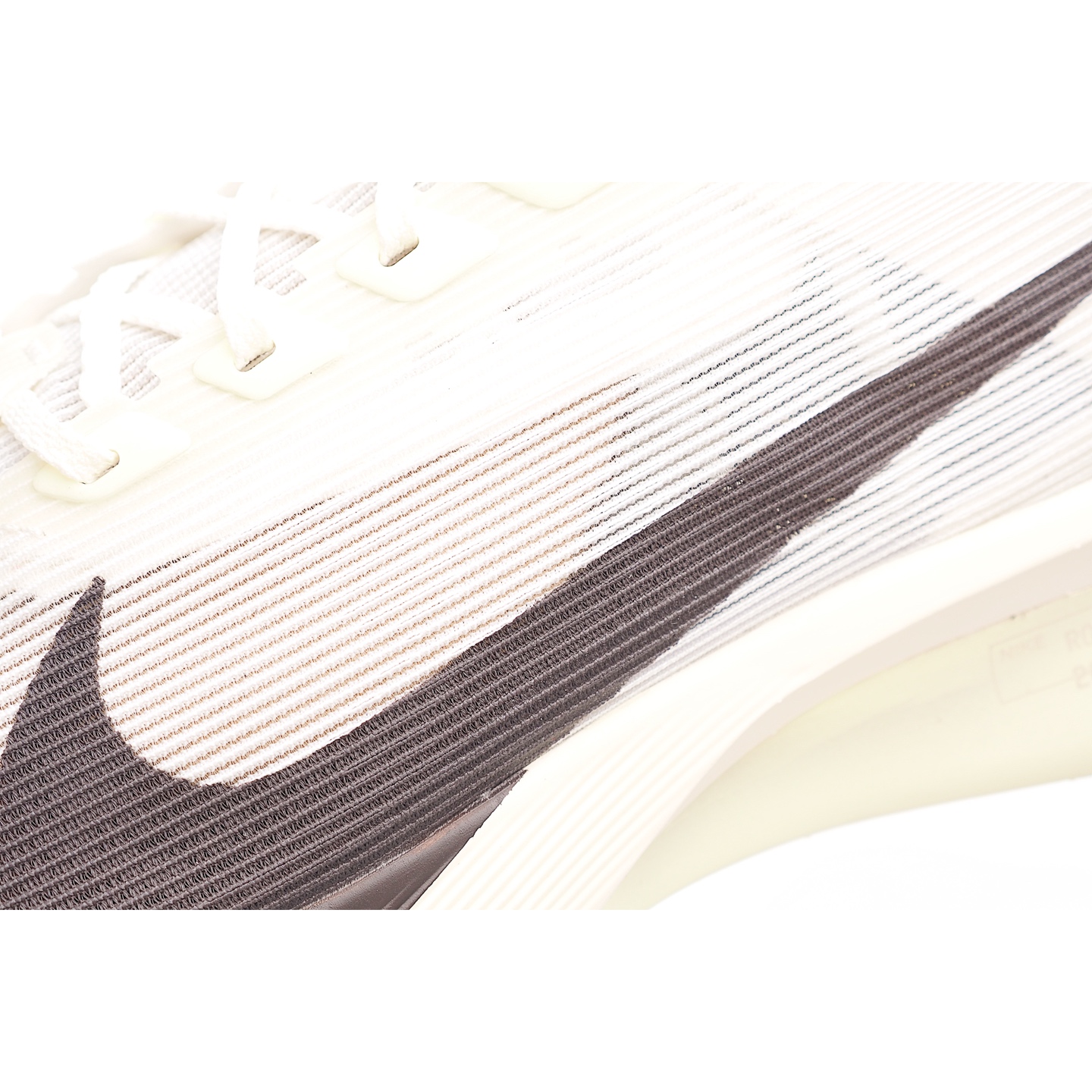 p260G版独家实拍纯原 NK Vaporfly Next%4 超轻网面跑步鞋 HV6107-100