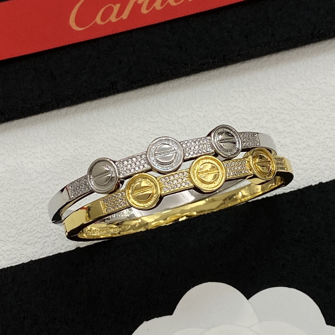 Cartier Haute Couture Haute Couture Fine Jewelry Necklace Bracelet Ring