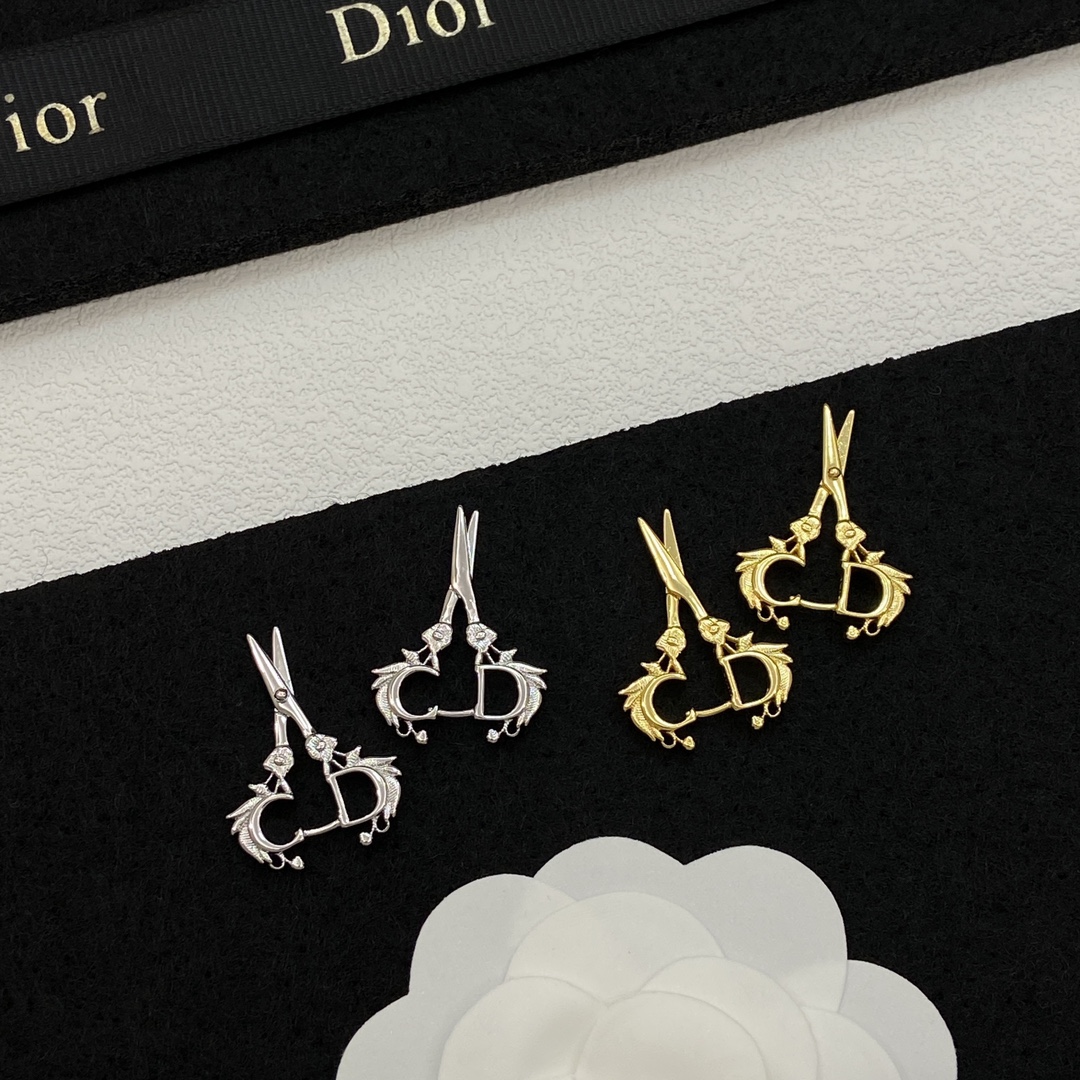 Dior Haute Couture Haute Couture Fine Jewelry Necklace Bracelet Ring 2