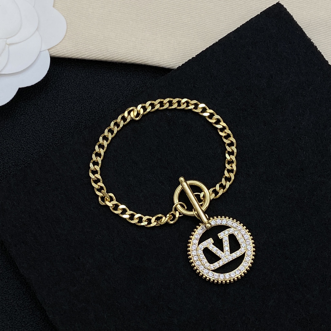 Valentino Haute Joaillerie Fine Jewelry Earrings Necklace Ring