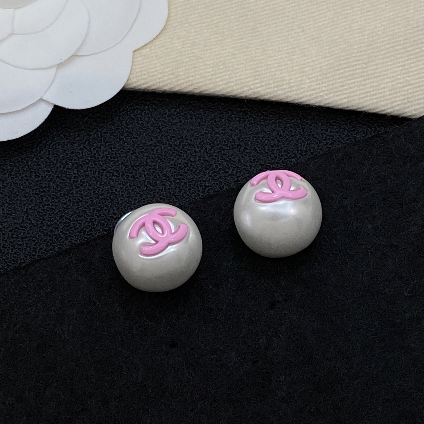 Chanel Haute Couture Haute Joaillerie Fine Jewelry Earrings Necklace 2