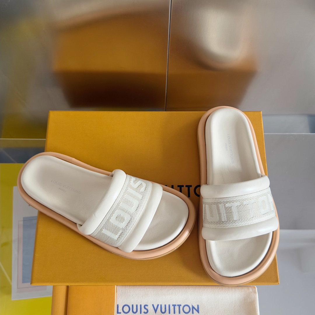 Louis Vuitton LV路易威登L家 驴牌 BLISS COMFORT系列 交叉 一字 厚底 刺绣 凉拖鞋