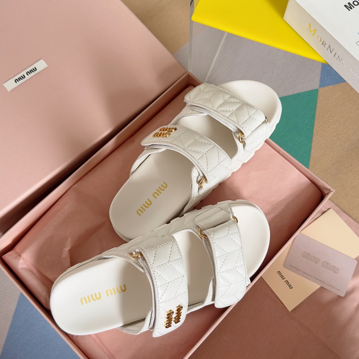 Miu Miu MiuMiu缪缪 Matelassé Nappa系列 厚底 魔术贴 沙滩 凉鞋 半拖鞋