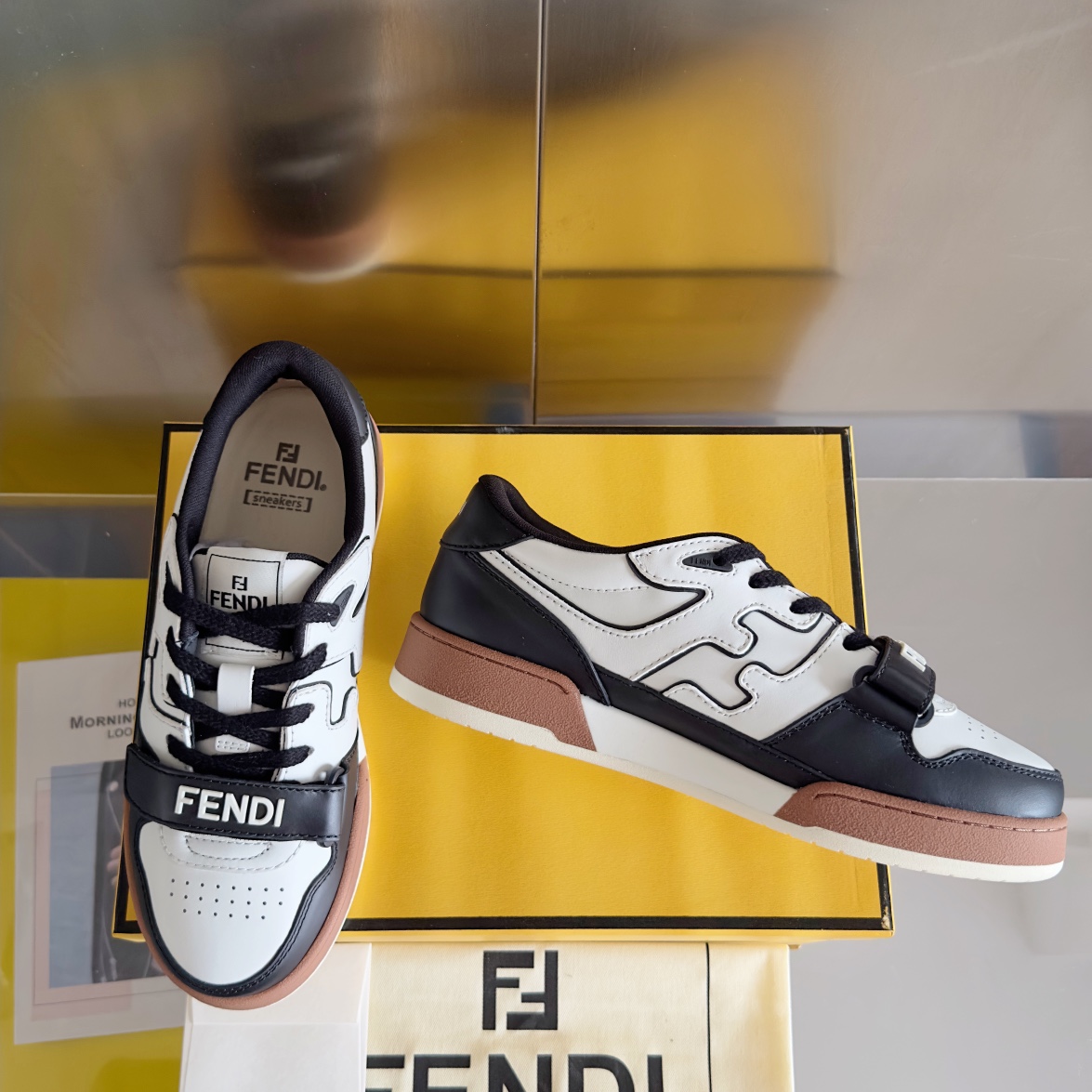 Fendi Fendi芬迪match系列 魔术贴 休闲 运动鞋 板鞋