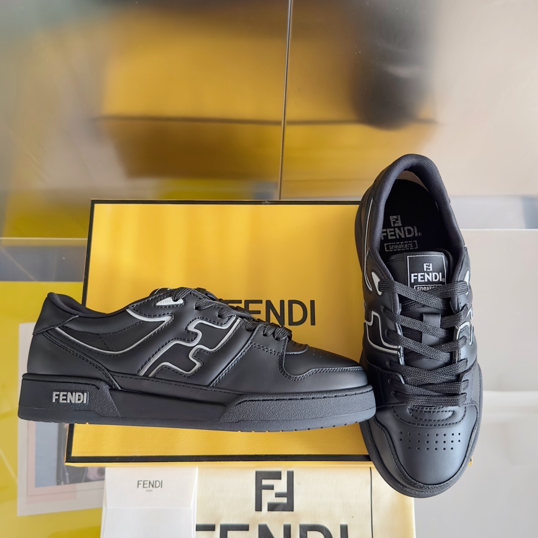 Fendi Fendi芬迪match系列 魔术贴 休闲 运动鞋 板鞋